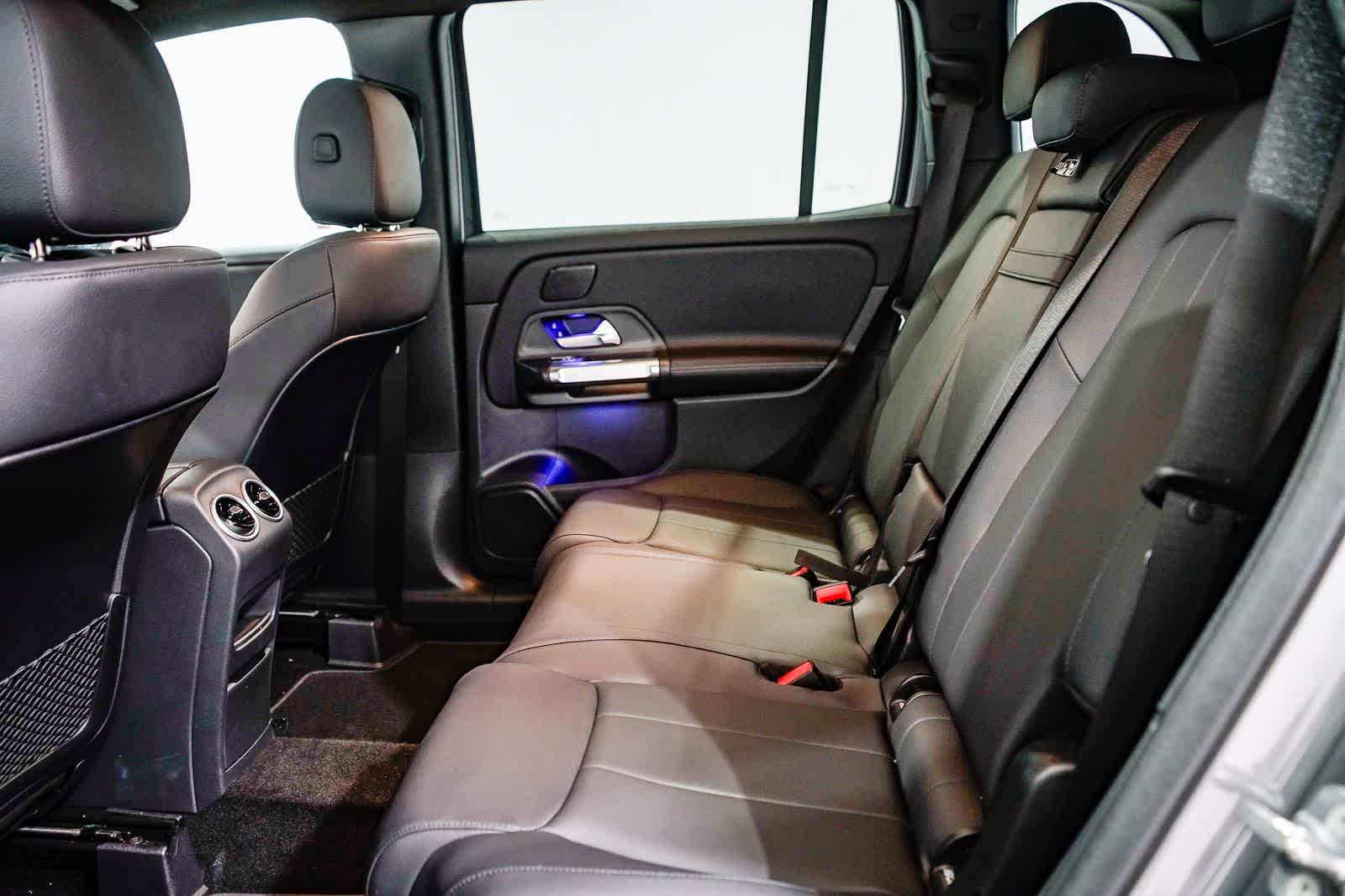 Thumbnail: 2026 Mercedes-Benz GLB - 18