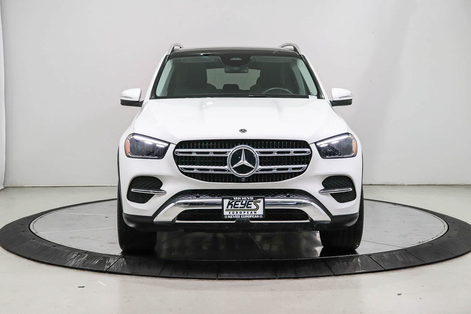 Thumbnail: 2026 Mercedes-Benz GLE - 6