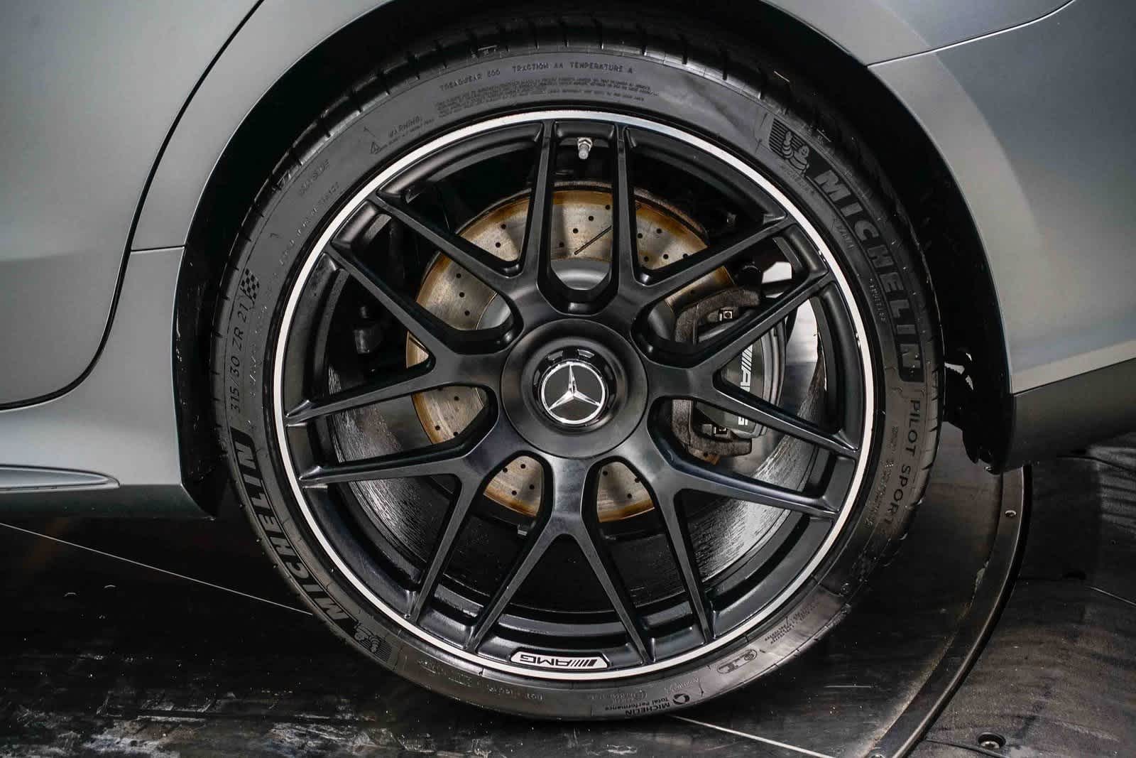 Thumbnail: 2021 Mercedes-Benz AMG GT - 10