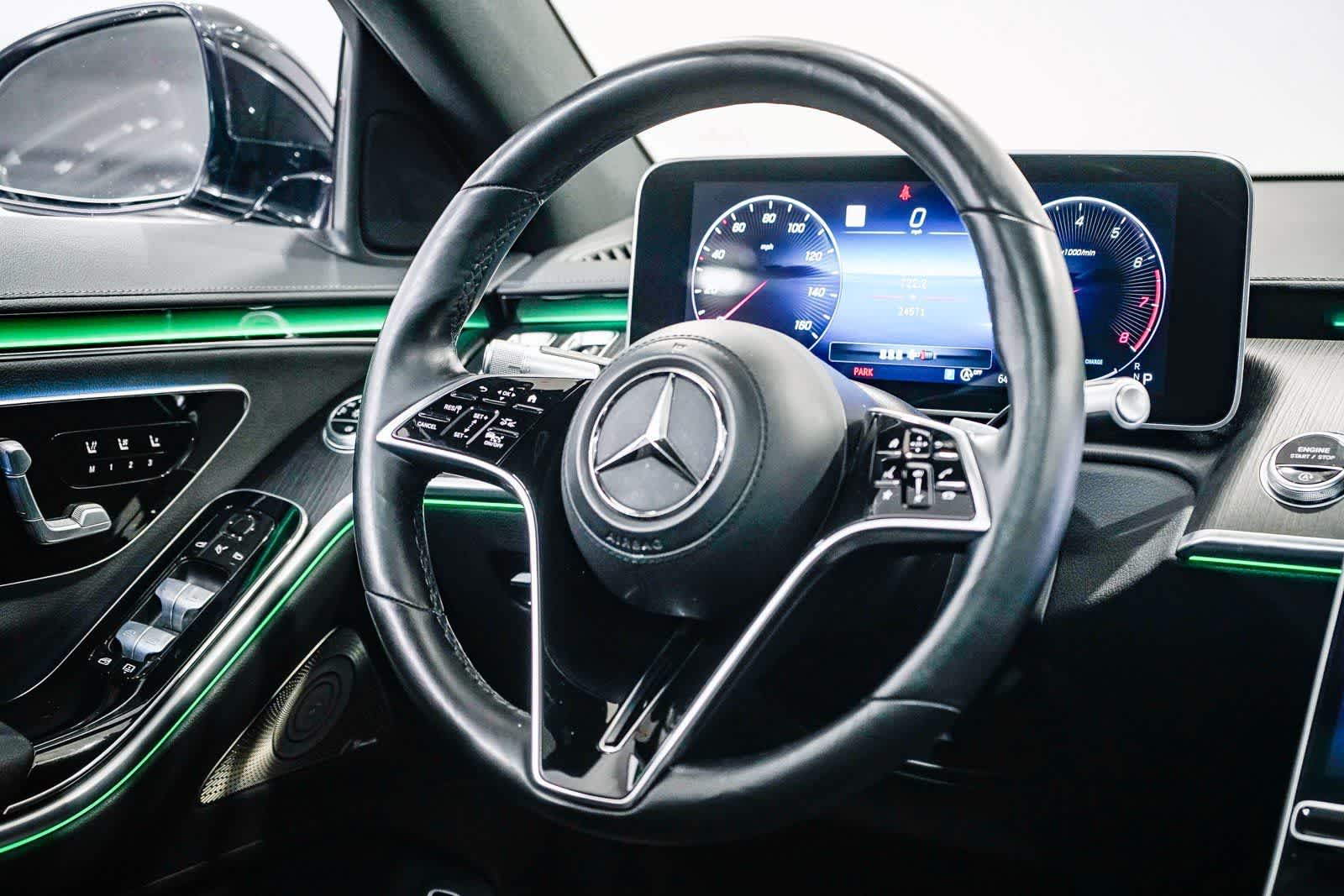 Thumbnail: 2023 Mercedes-Benz S-Class - 15