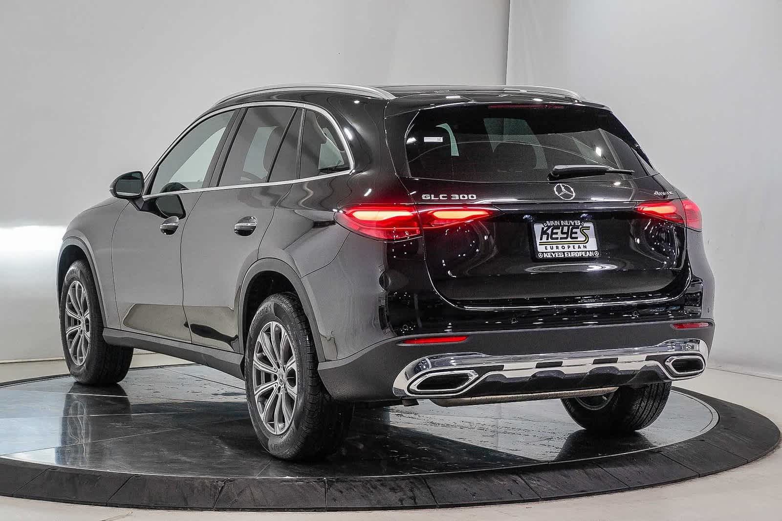 Thumbnail: 2025 Mercedes-Benz GLC - 6