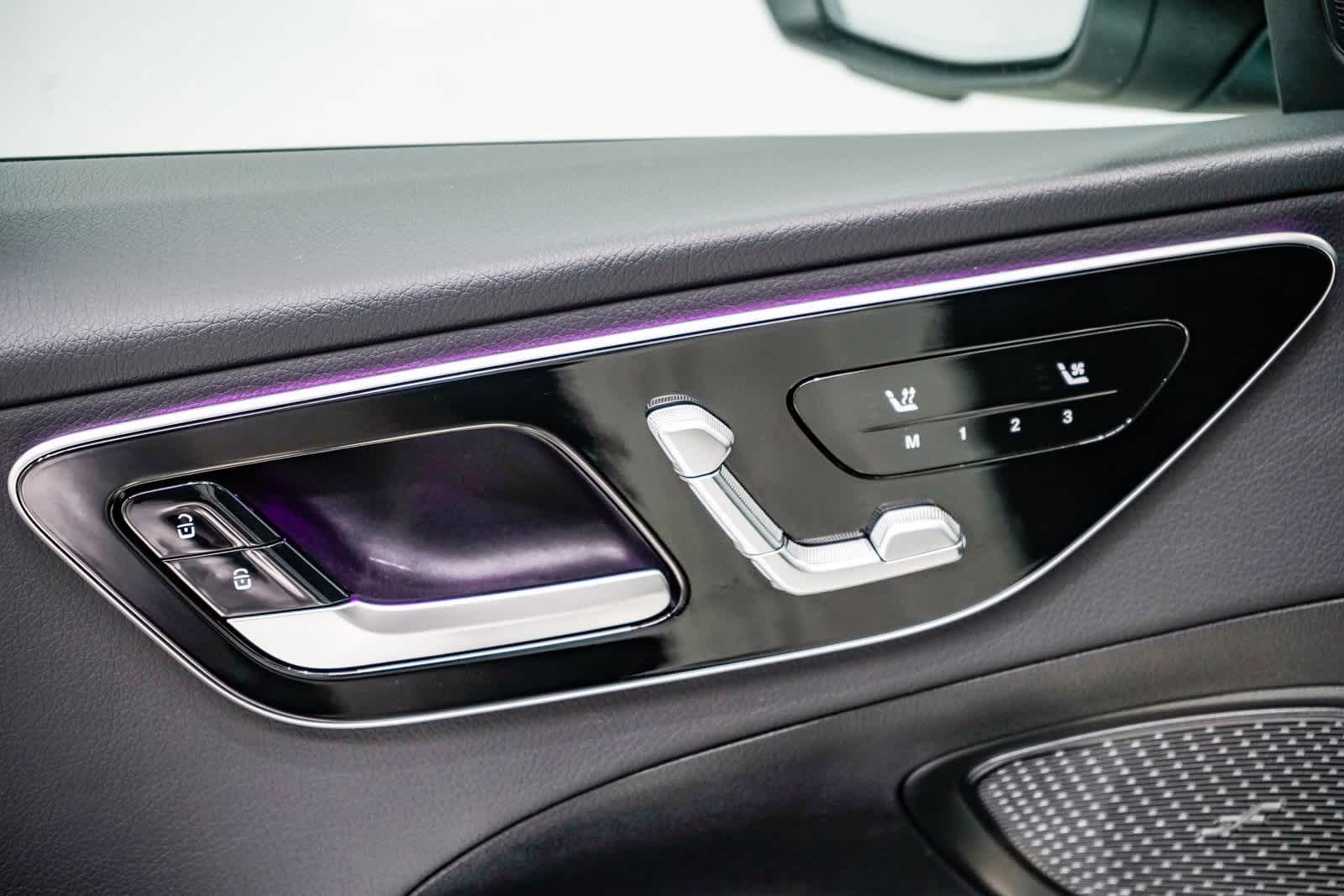 Thumbnail: 2025 Mercedes-Benz C-Class - 20