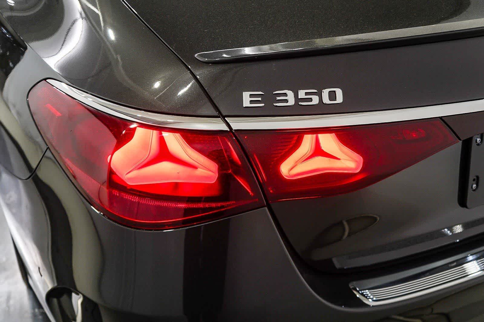 Thumbnail: 2026 Mercedes-Benz E-Class - 9