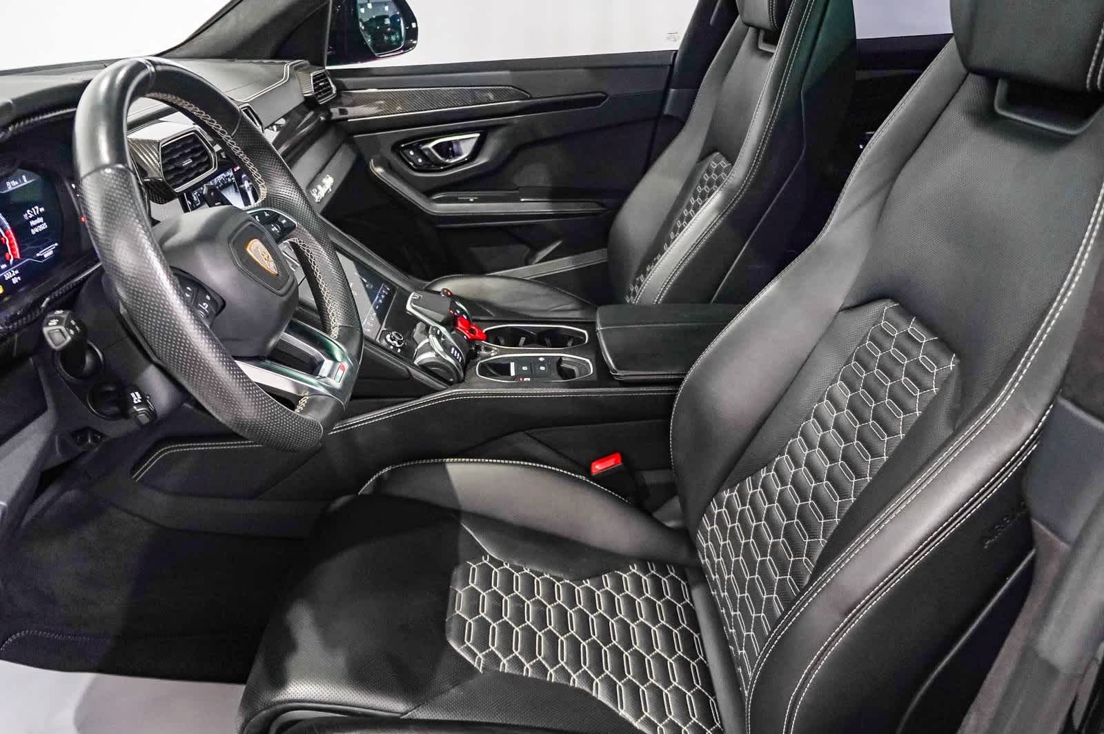 Thumbnail: 2021 Lamborghini Urus - 20
