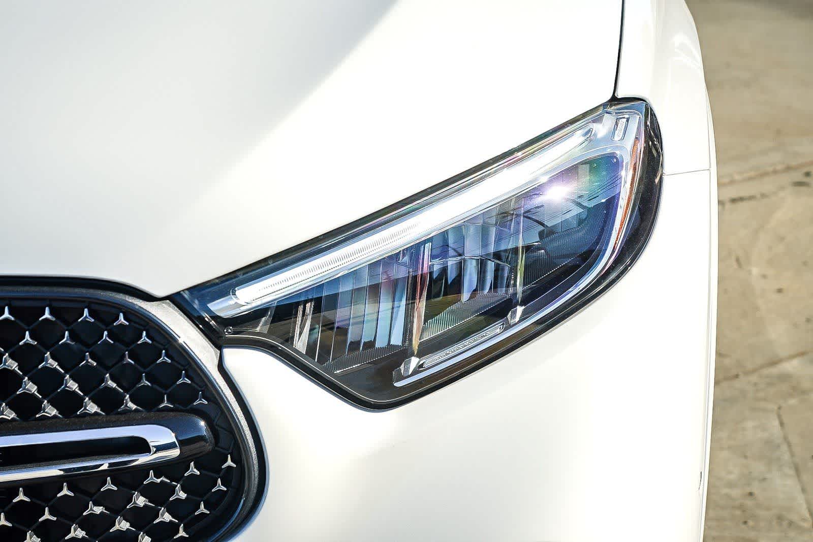 Thumbnail: 2026 Mercedes-Benz GLC - 8