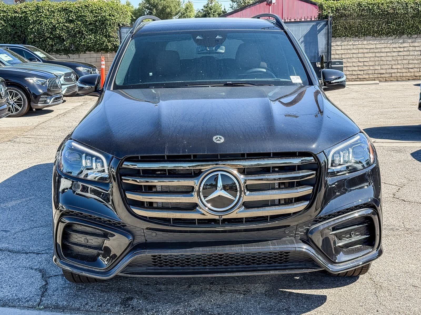 Thumbnail: 2025 Mercedes-Benz GLS - 2