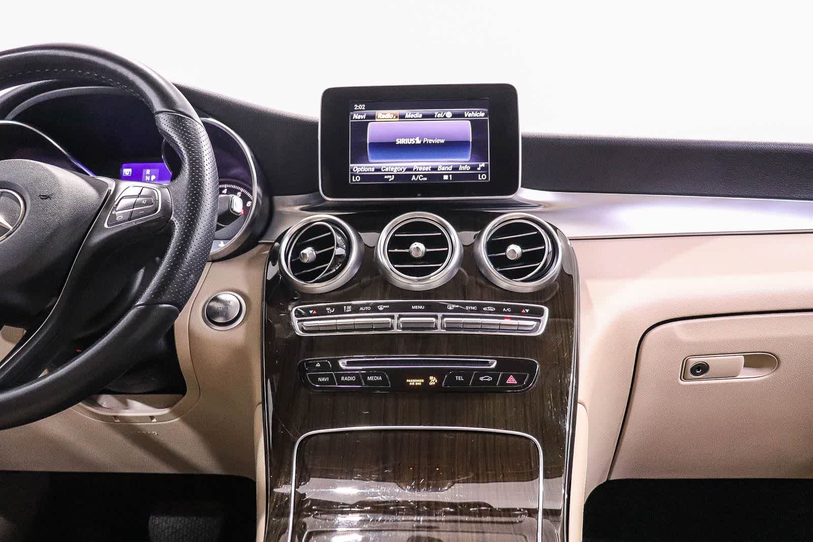Thumbnail: 2019 Mercedes-Benz GLC - 12