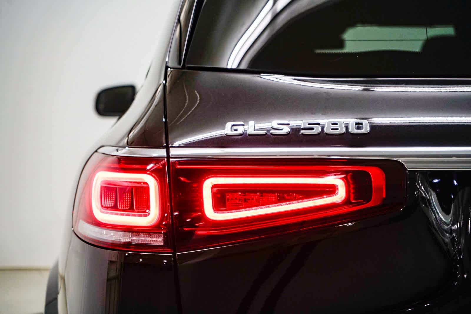 Thumbnail: 2023 Mercedes-Benz GLS - 9