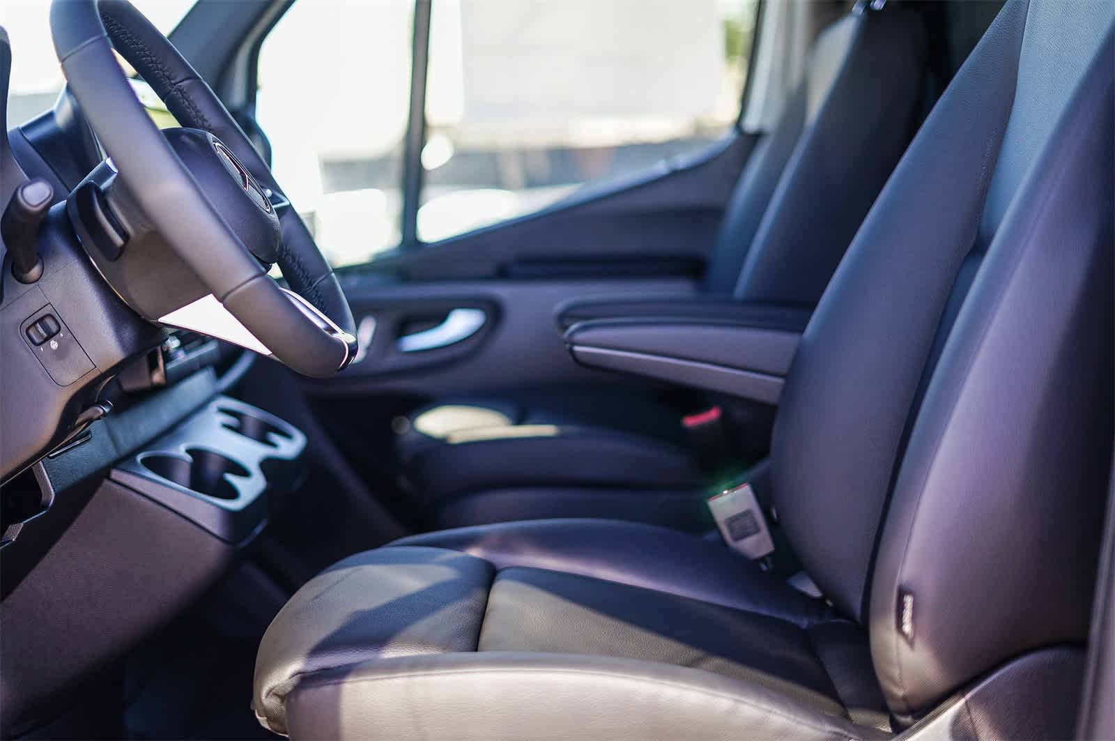 Thumbnail: 2026 Mercedes-Benz Sprinter - 22