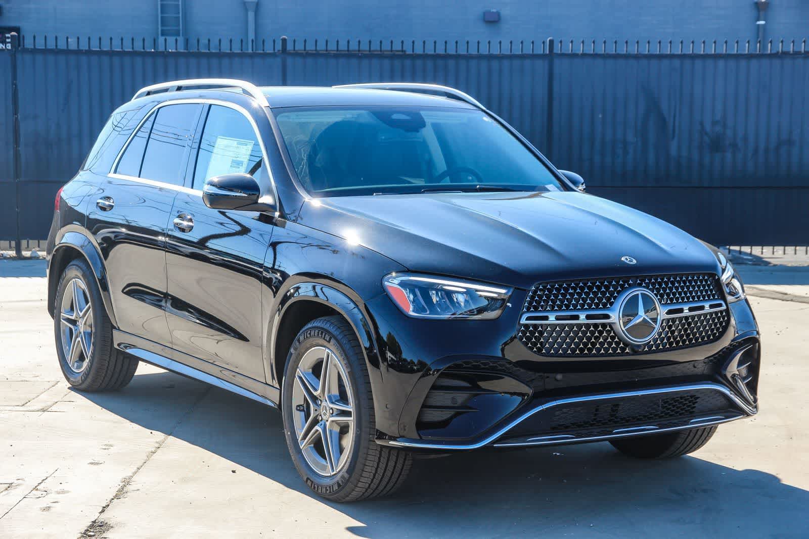Thumbnail: 2026 Mercedes-Benz GLE - 3