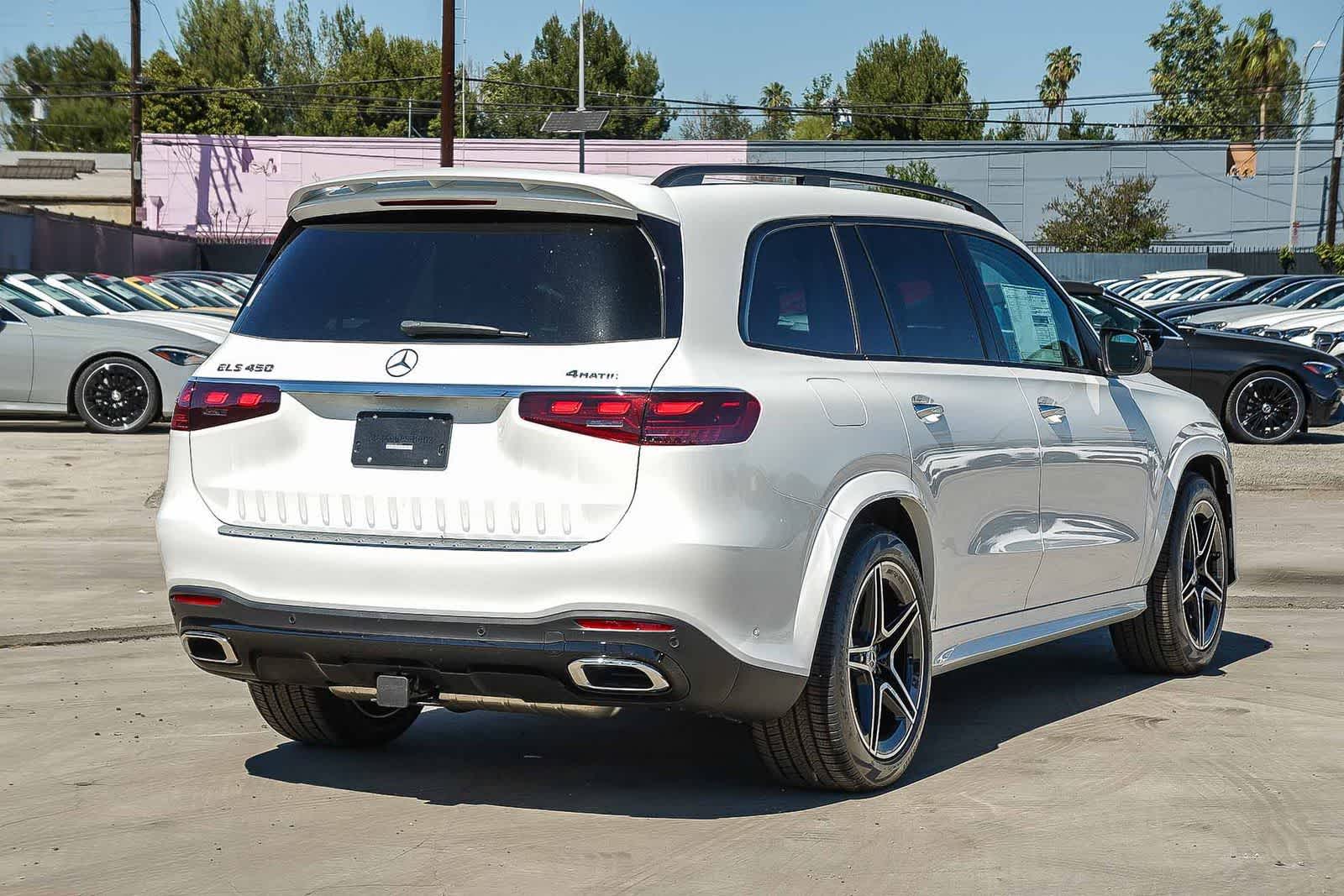 Thumbnail: 2026 Mercedes-Benz GLS - 4