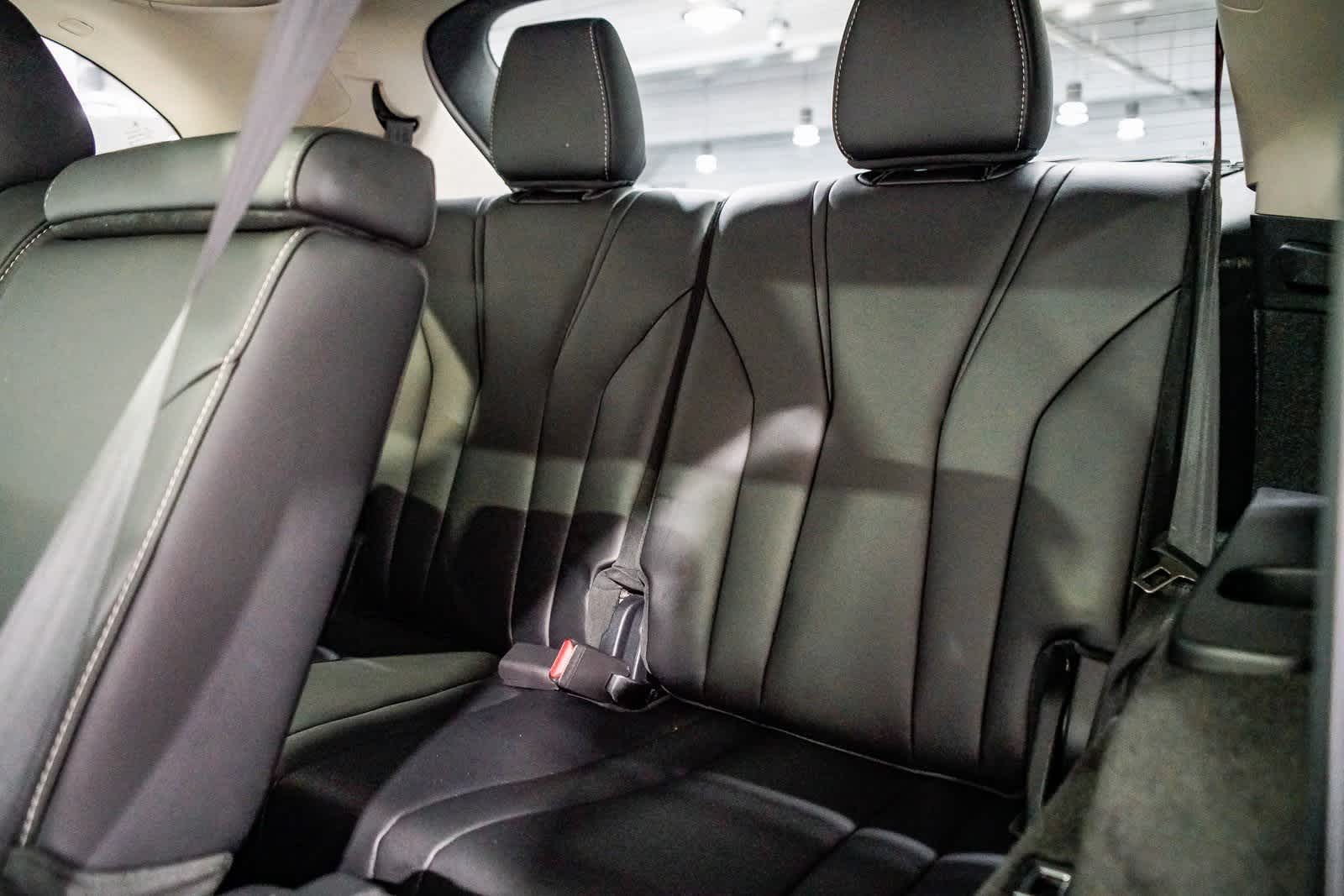 Thumbnail: 2024 Acura MDX - 18