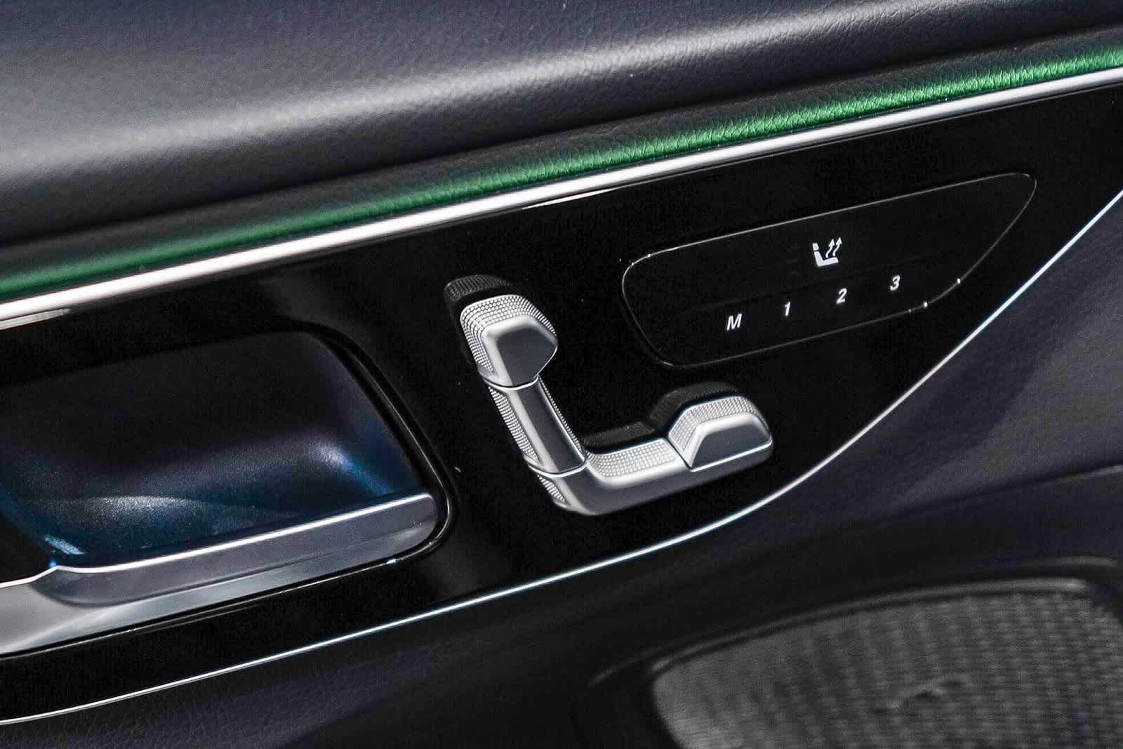 Thumbnail: 2022 Mercedes-Benz C-Class - 24