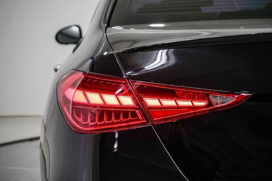 Thumbnail: 2025 Mercedes-Benz C-Class - 9