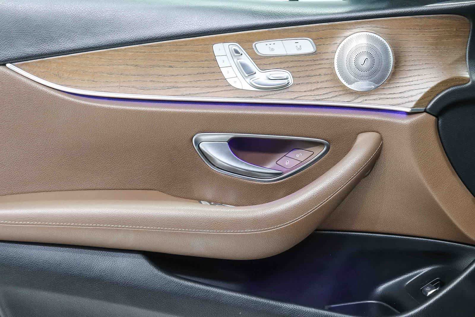 Thumbnail: 2020 Mercedes-Benz E-Class - 22