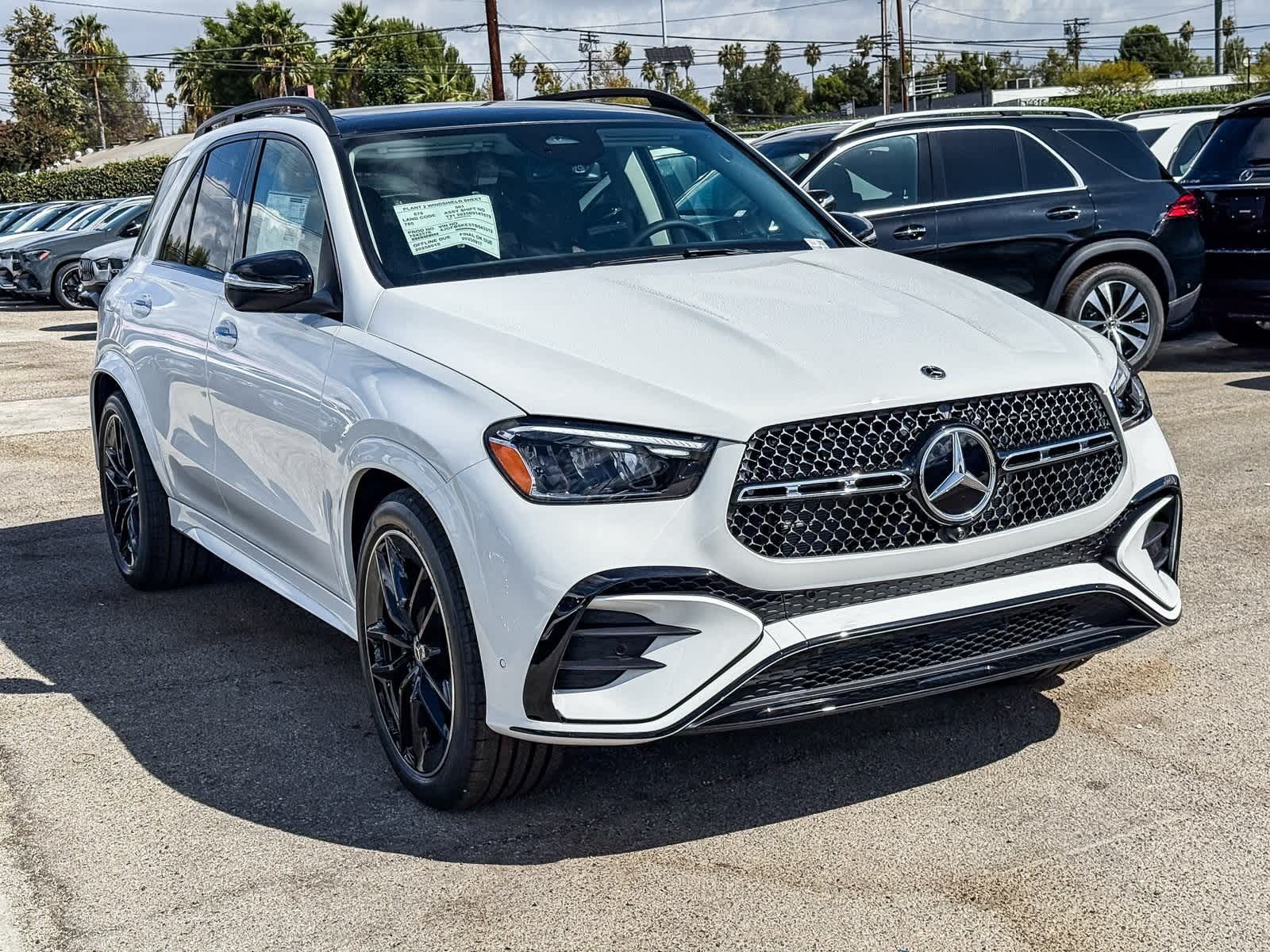 Thumbnail: 2026 Mercedes-Benz GLE - 3