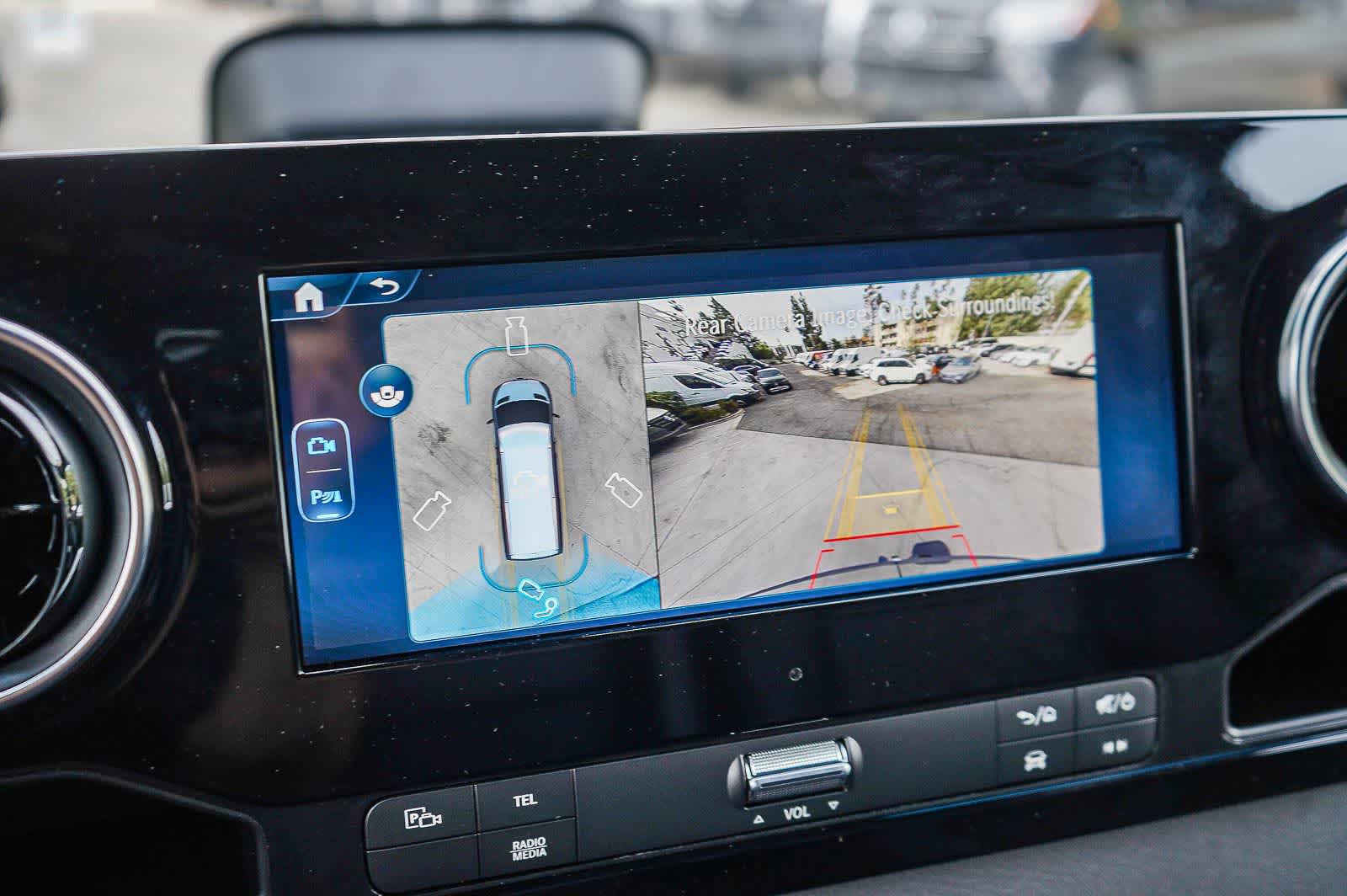 Thumbnail: 2026 Mercedes-Benz Sprinter - 25