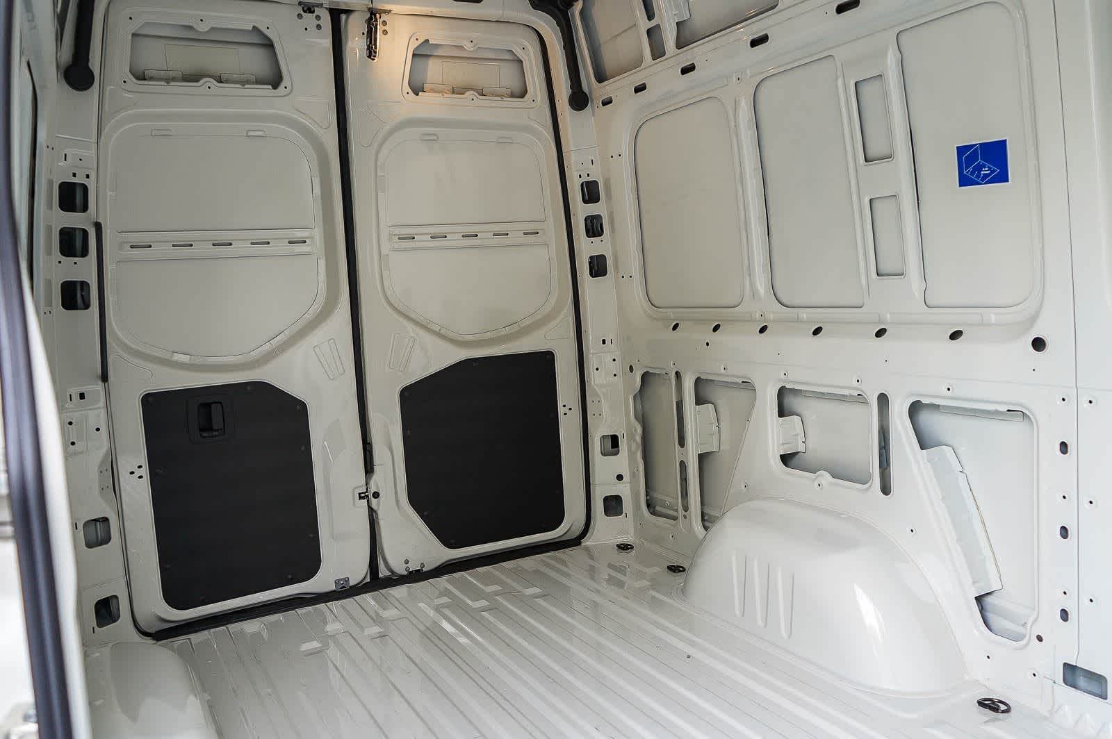 Thumbnail: 2026 Mercedes-Benz Sprinter - 18