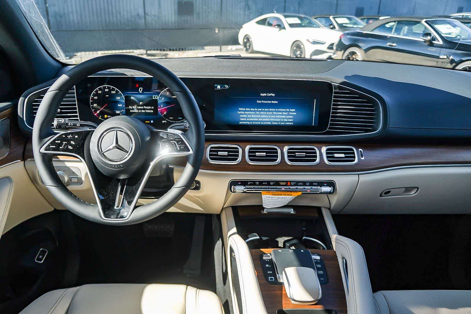 Thumbnail: 2026 Mercedes-Benz GLE - 14