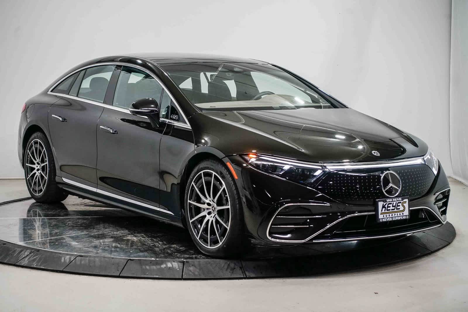 Thumbnail: 2023 Mercedes-Benz EQS - 5