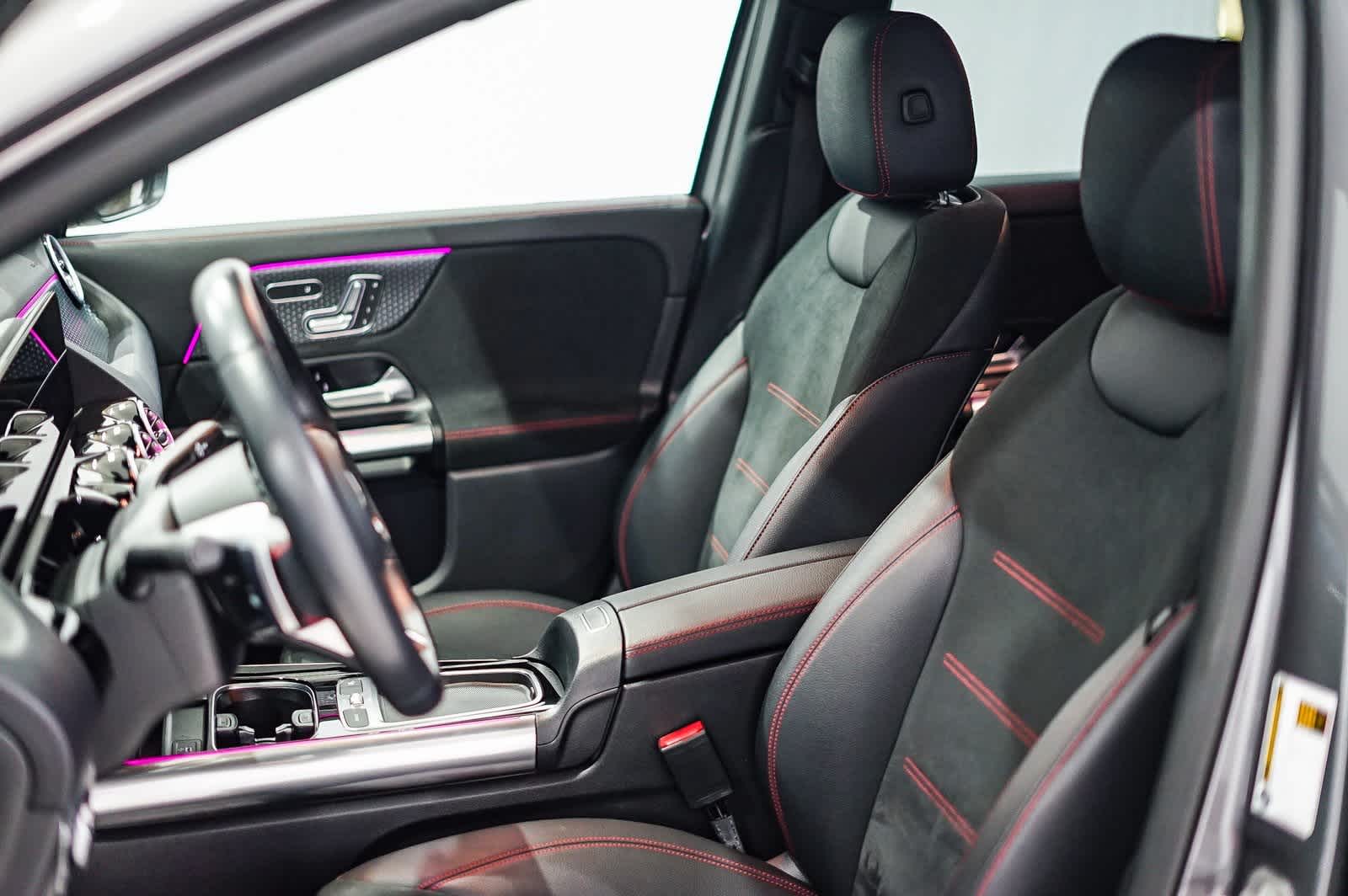 Thumbnail: 2025 Mercedes-Benz GLA - 16