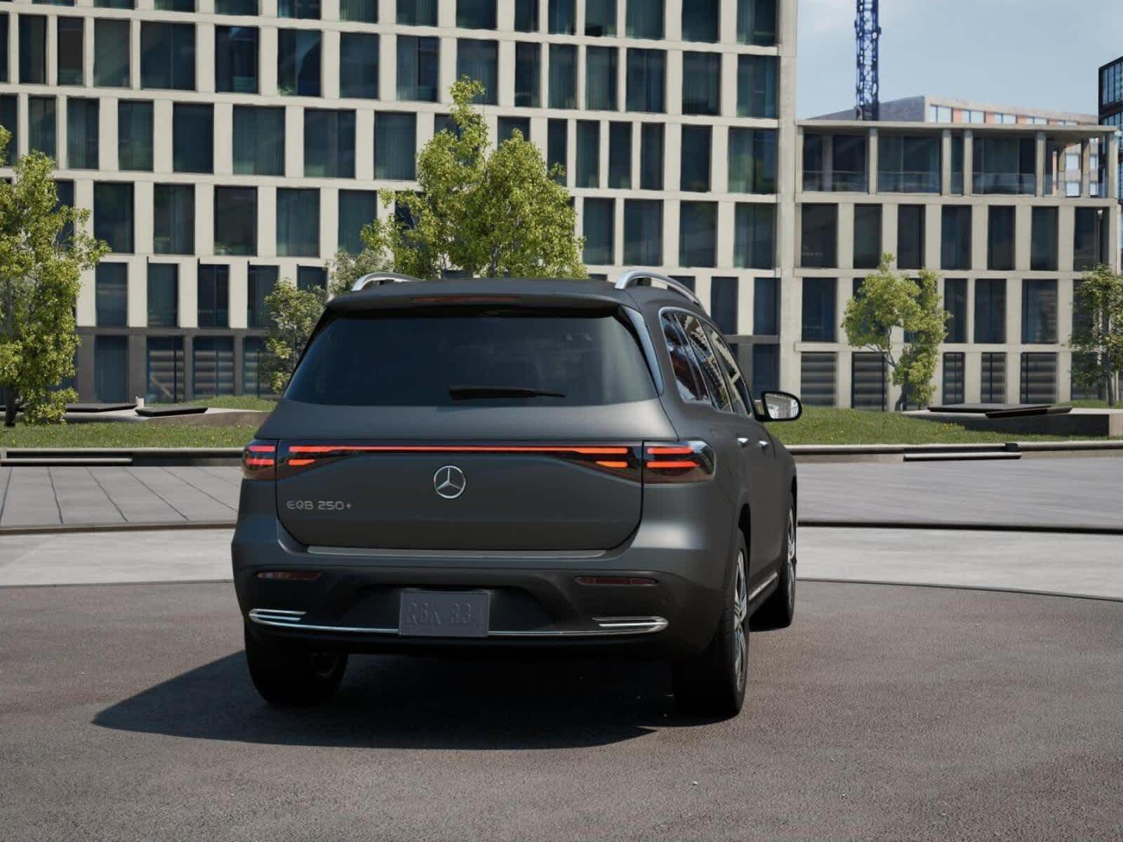 Thumbnail: 2025 Mercedes-Benz EQB - 23