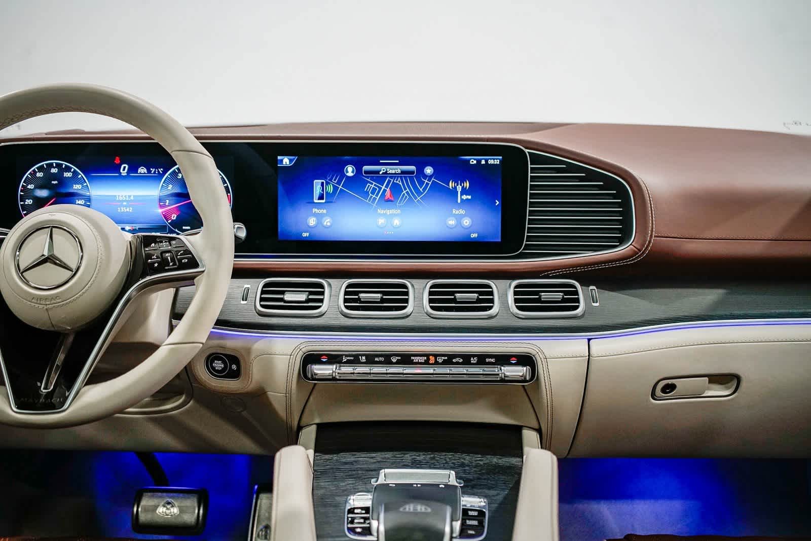 Thumbnail: 2024 Mercedes-Benz GLS - 14