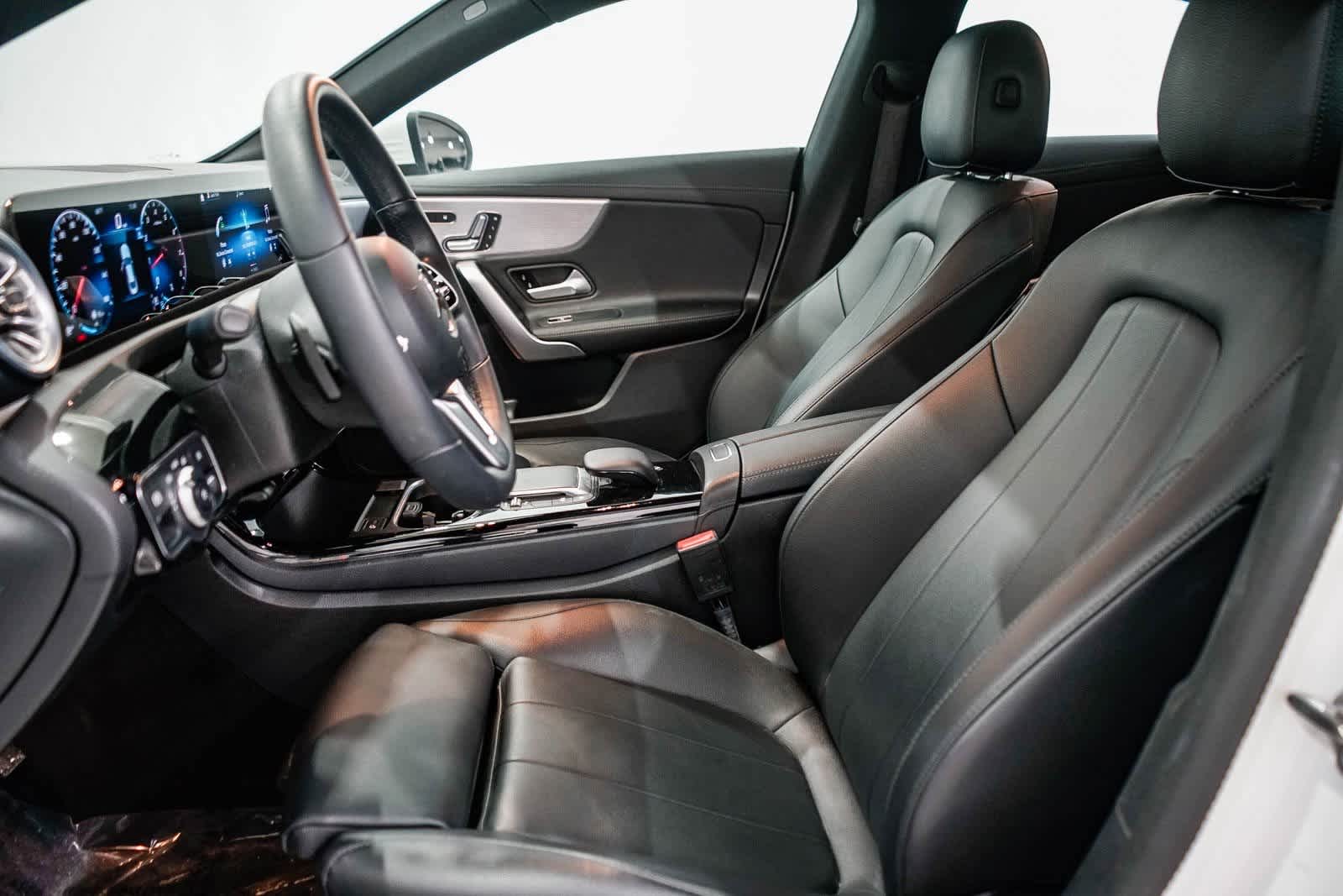 Thumbnail: 2022 Mercedes-Benz CLA - 17