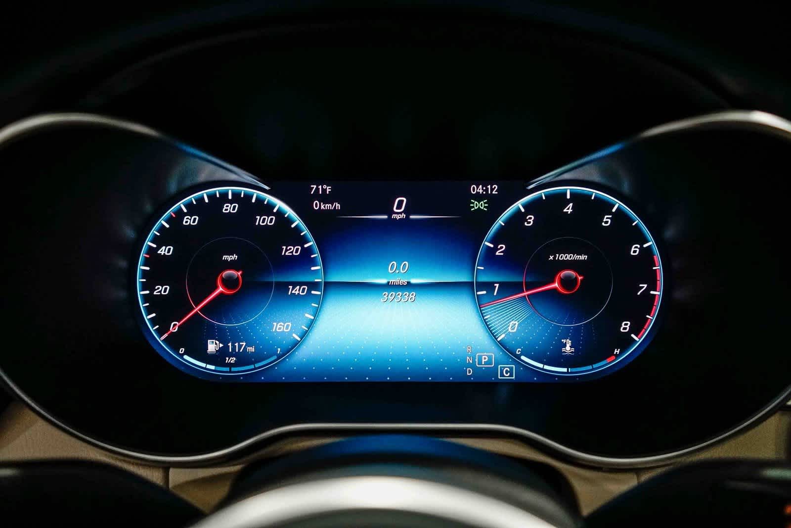 Thumbnail: 2021 Mercedes-Benz C-Class - 25