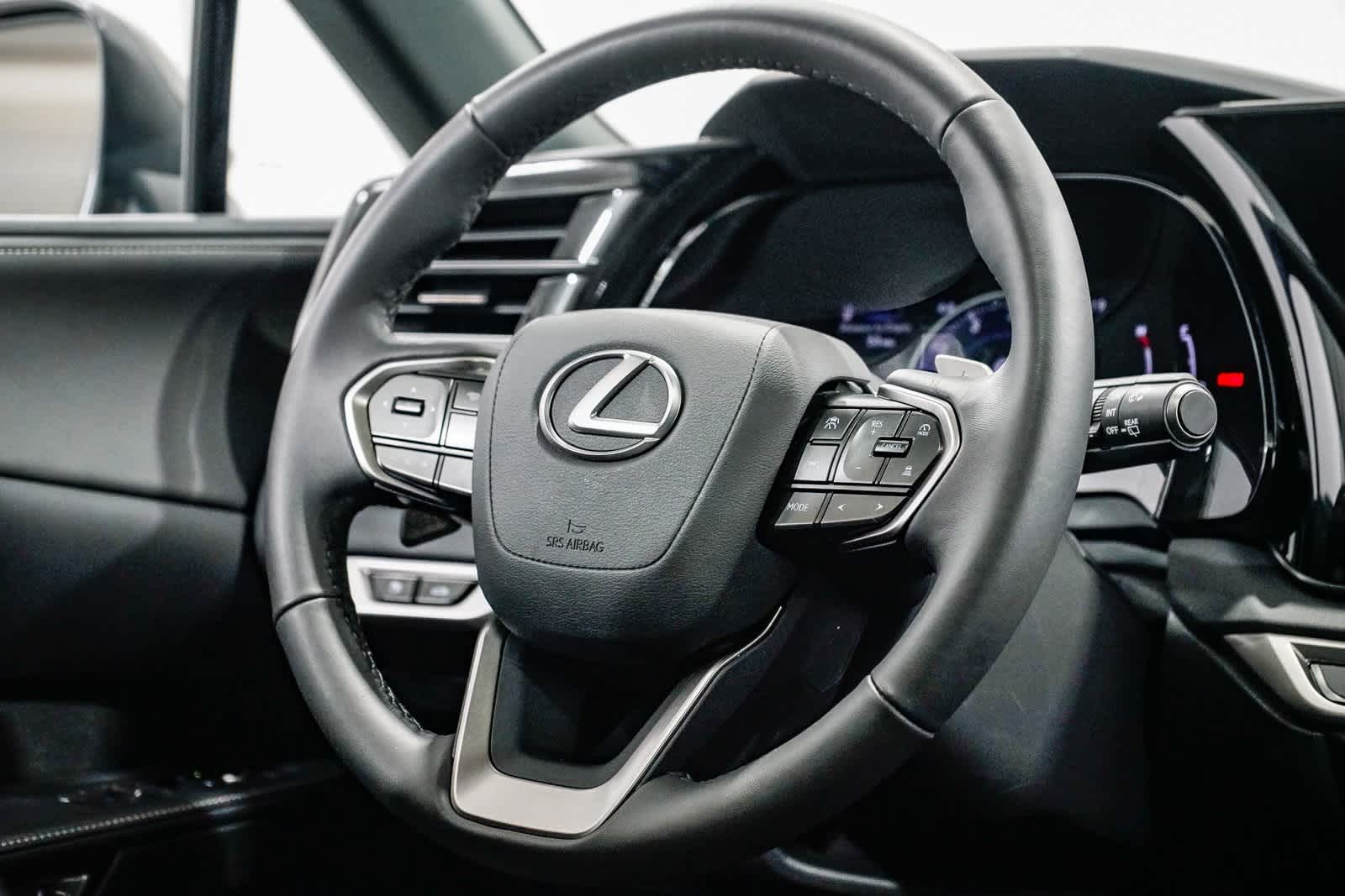 Thumbnail: 2024 Lexus RX - 15