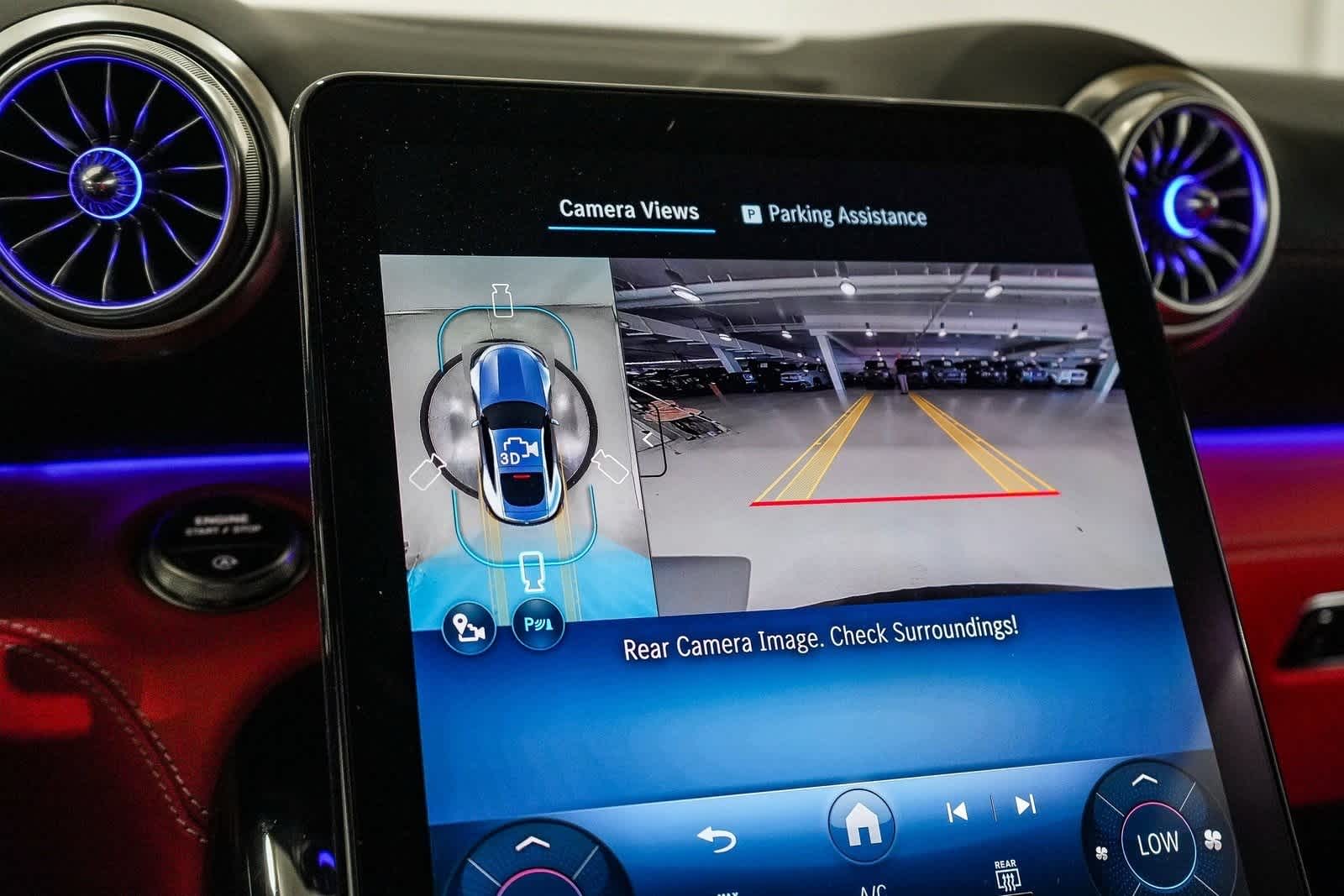 Thumbnail: 2025 Mercedes-Benz AMG GT - 38