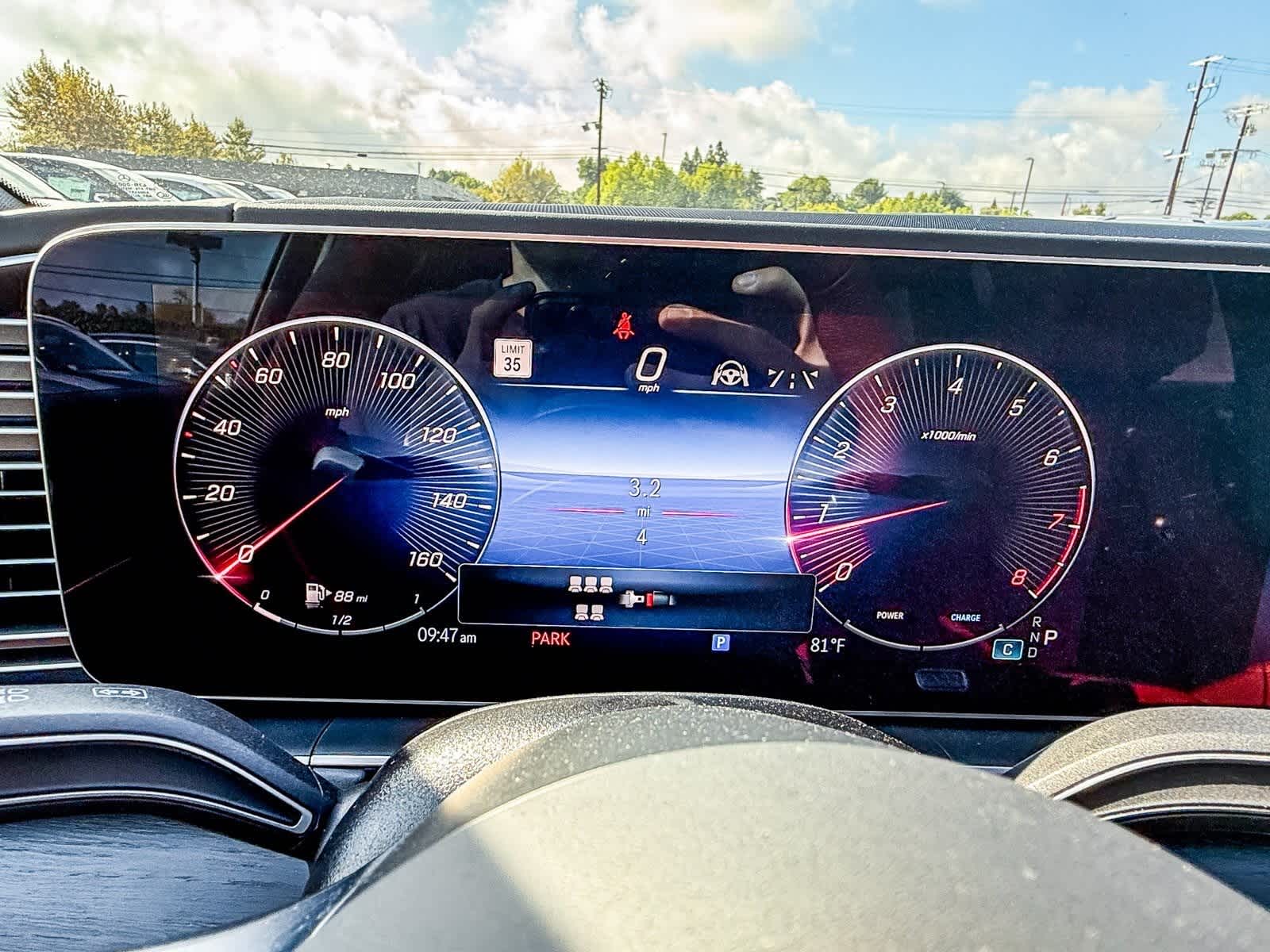 Thumbnail: 2026 Mercedes-Benz GLS - 23