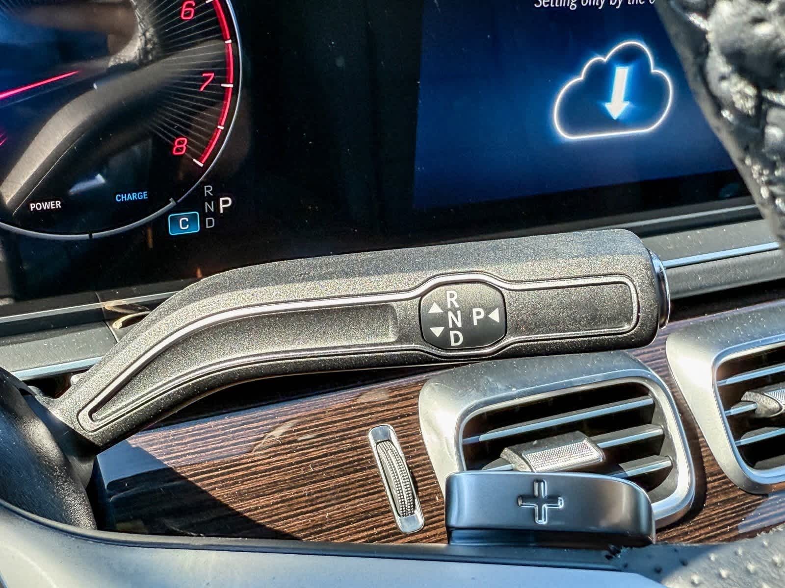Thumbnail: 2025 Mercedes-Benz GLS - 25