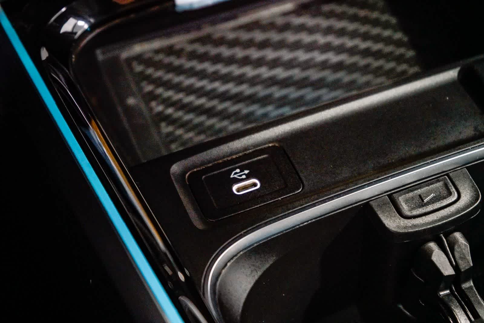 Thumbnail: 2026 Mercedes-Benz GLB - 22