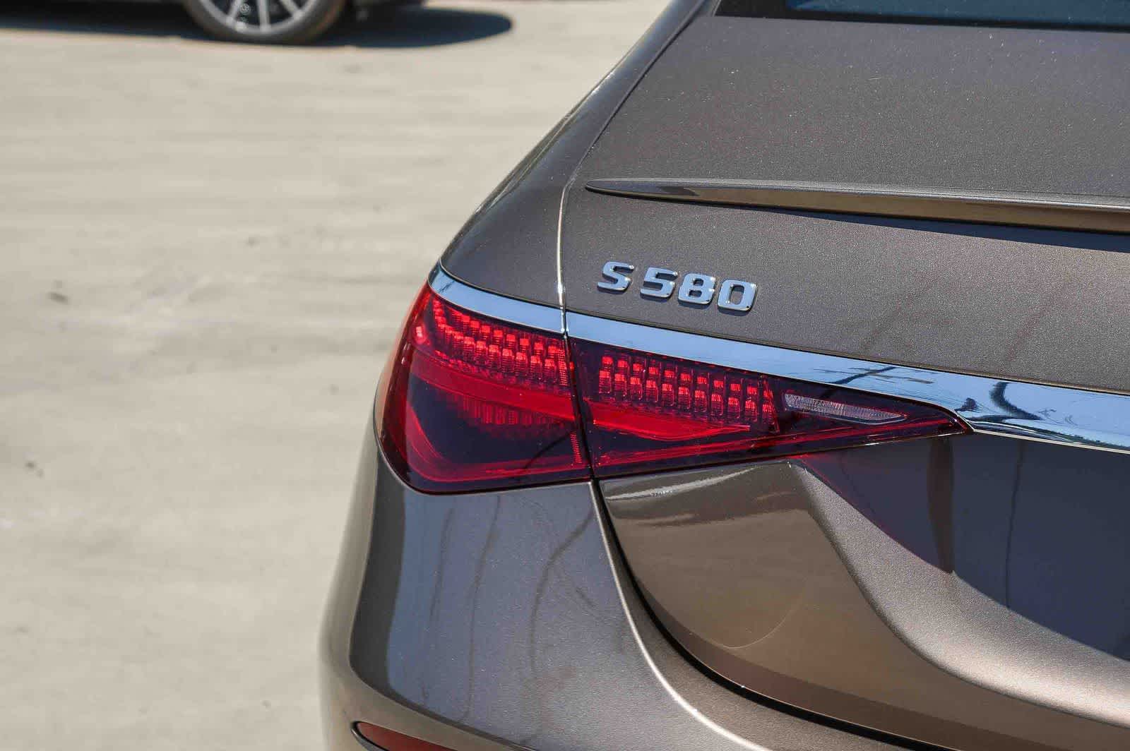 Thumbnail: 2026 Mercedes-Benz S-Class - 7