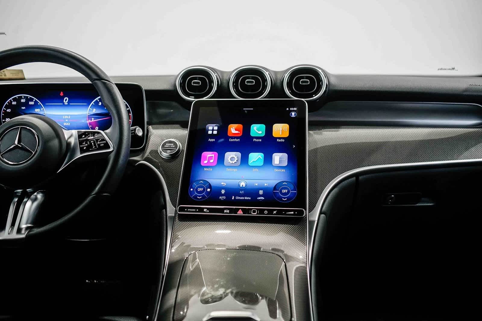 Thumbnail: 2025 Mercedes-Benz GLC - 12