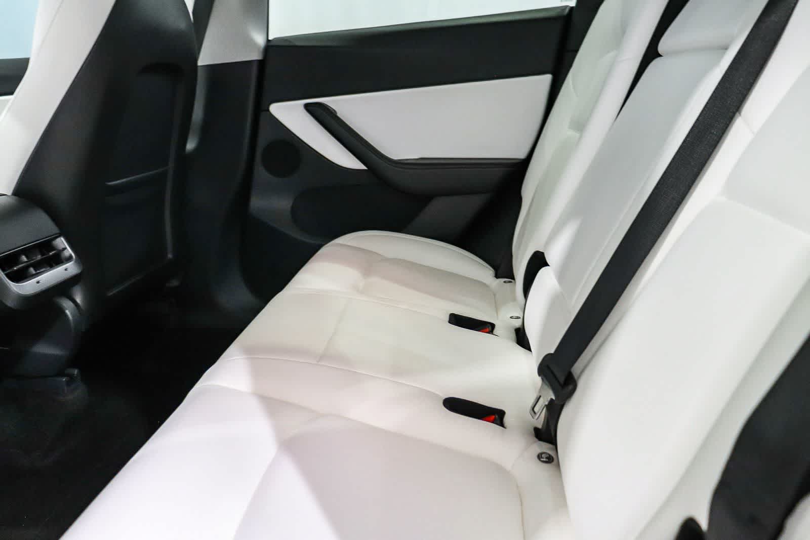 Thumbnail: 2021 Tesla Model Y - 19