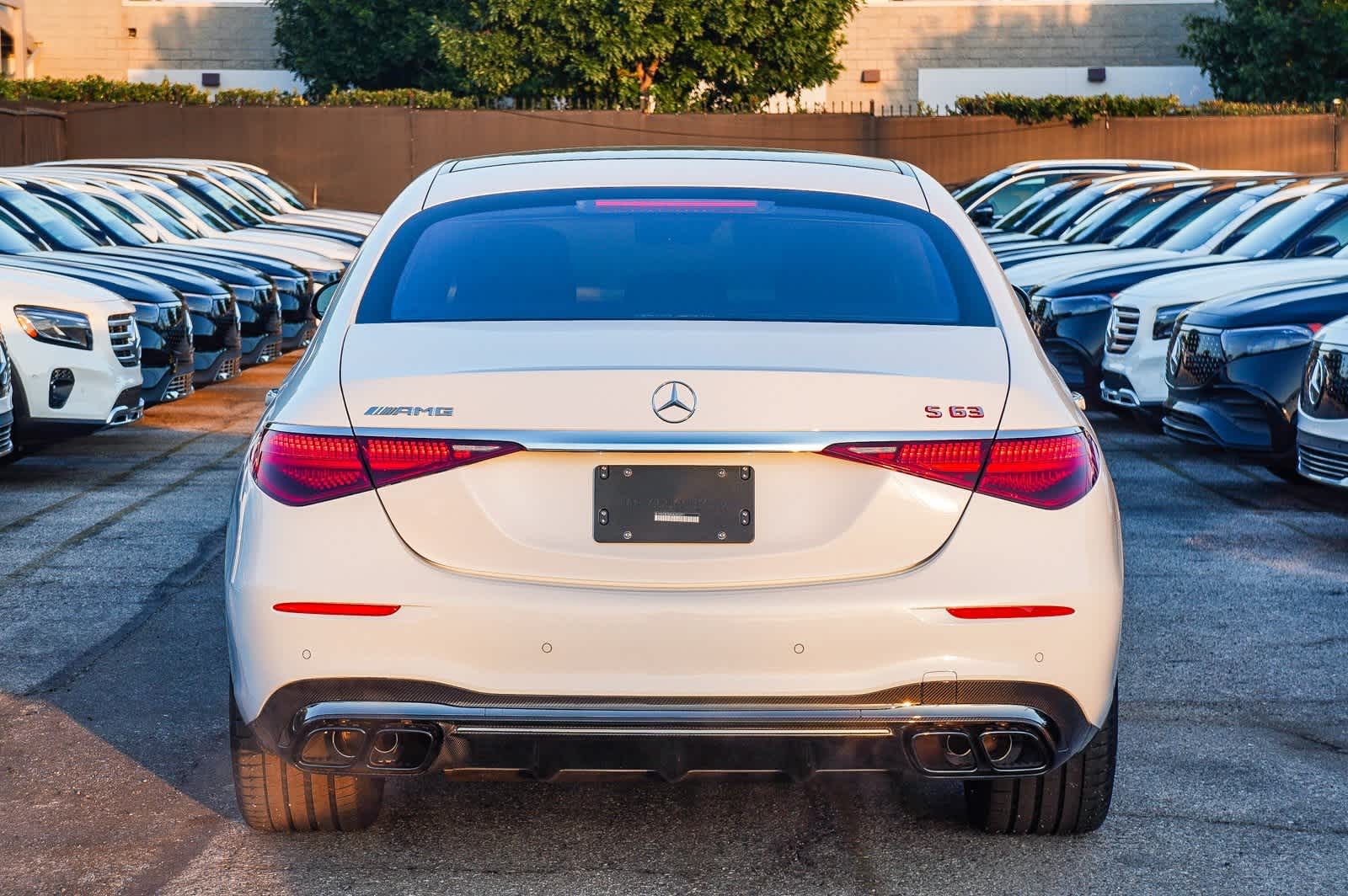 Thumbnail: 2025 Mercedes-Benz S-Class - 3