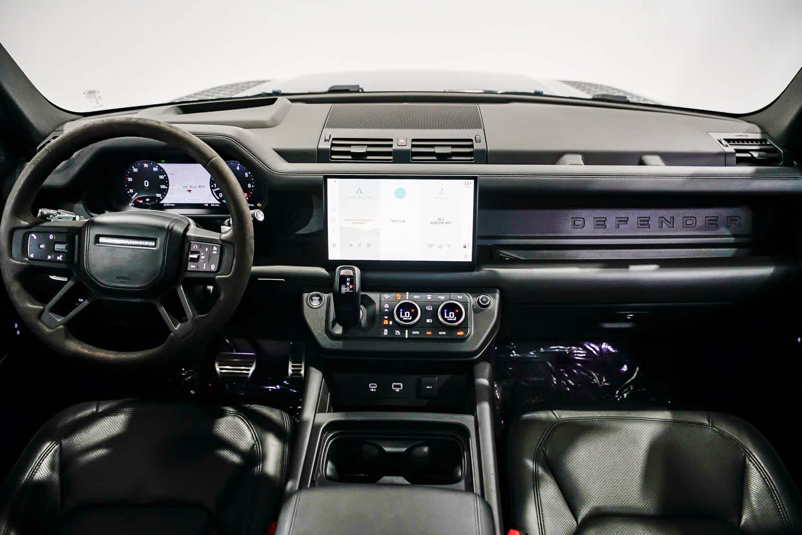 Thumbnail: 2023 Land Rover Defender - 12