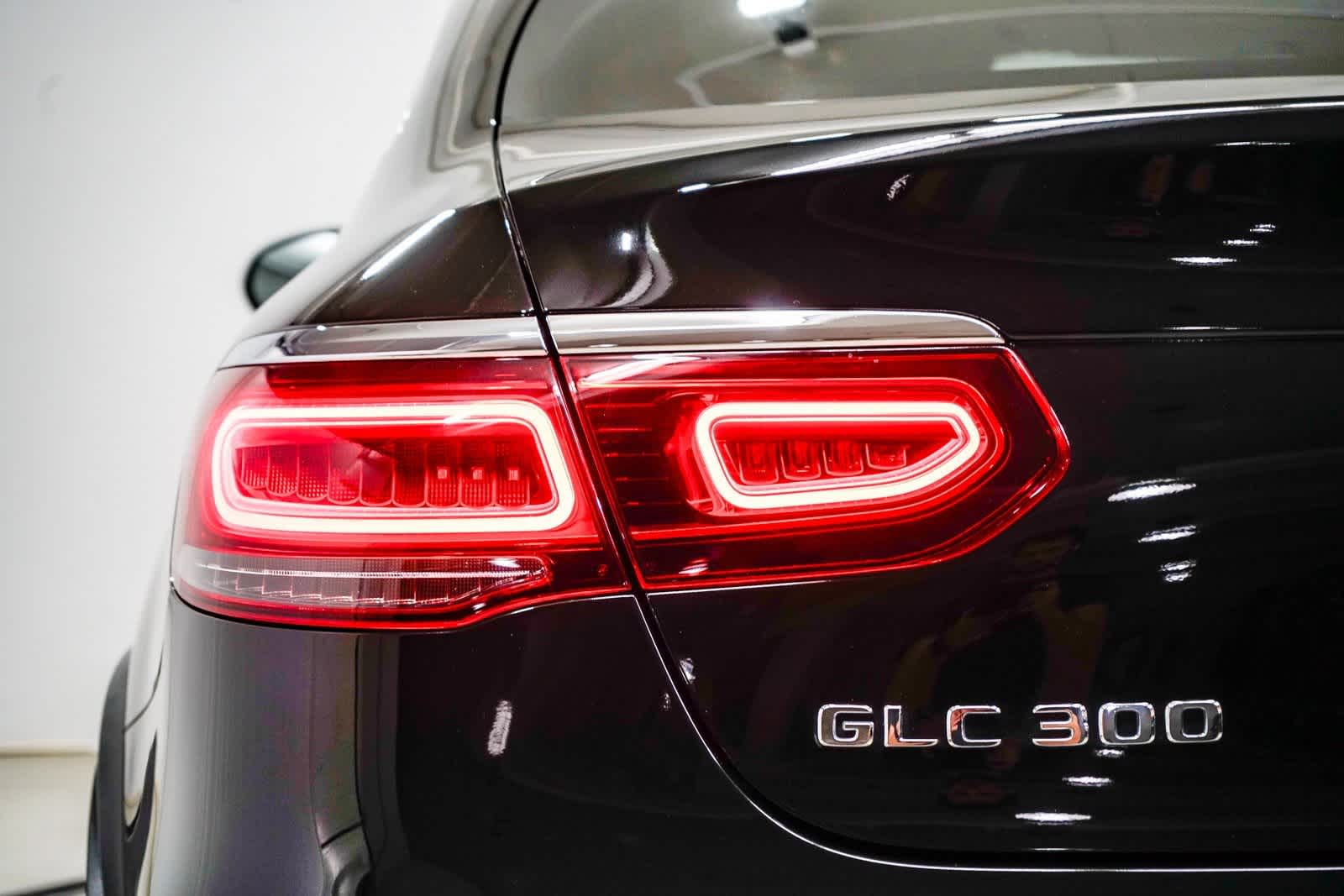 Thumbnail: 2023 Mercedes-Benz GLC - 9