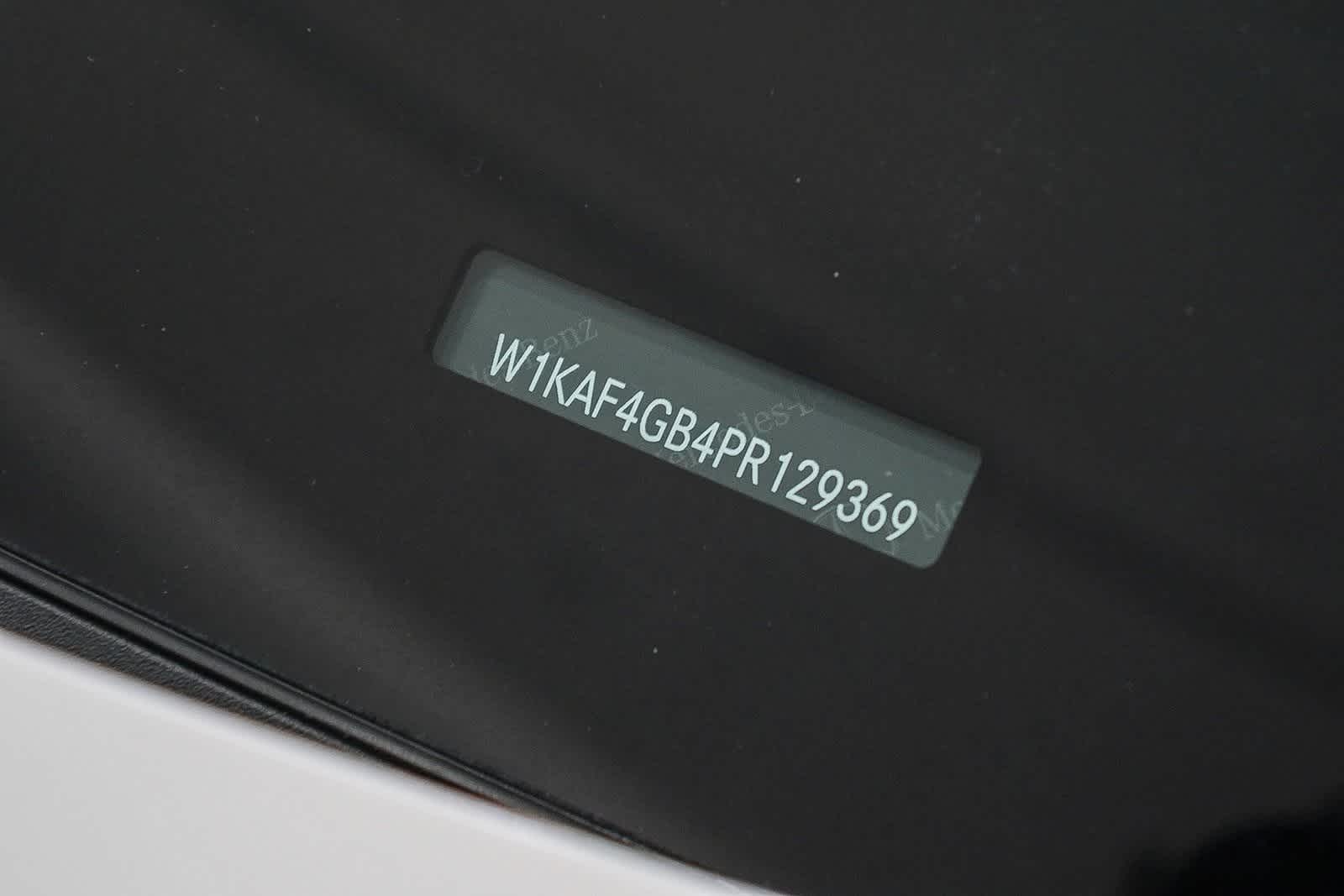 Thumbnail: 2023 Mercedes-Benz C-Class - 32