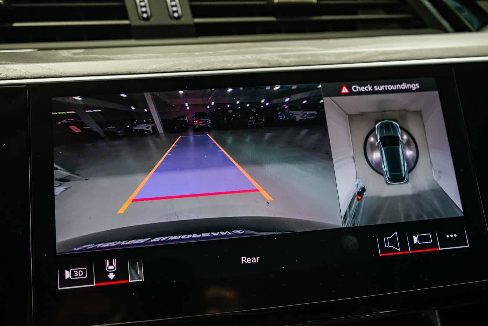 Thumbnail: 2024 Audi Q8 e-tron - 24