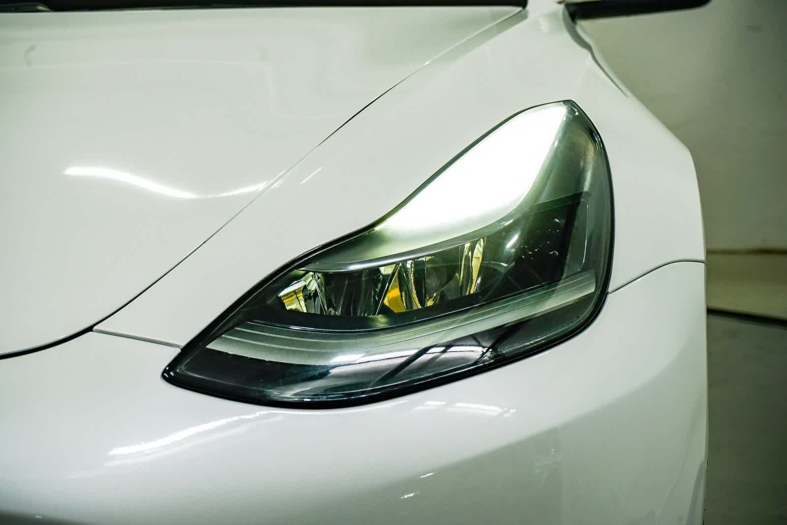 Thumbnail: 2021 Tesla Model 3 - 7