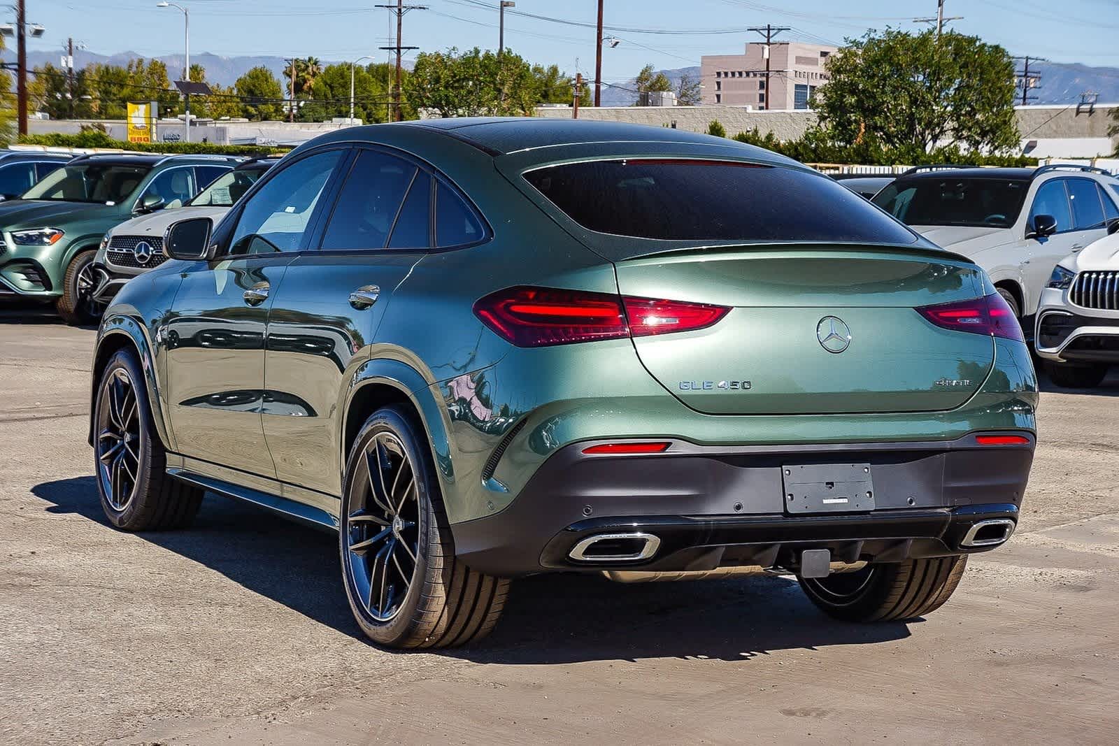 Thumbnail: 2026 Mercedes-Benz GLE - 6