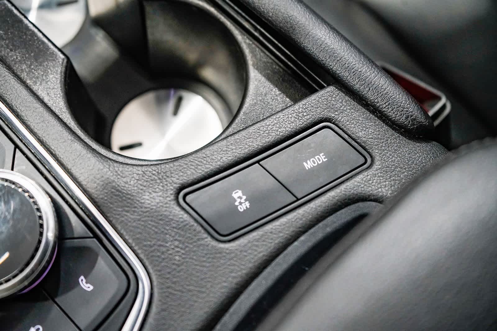 Thumbnail: 2023 Cadillac XT6 - 25