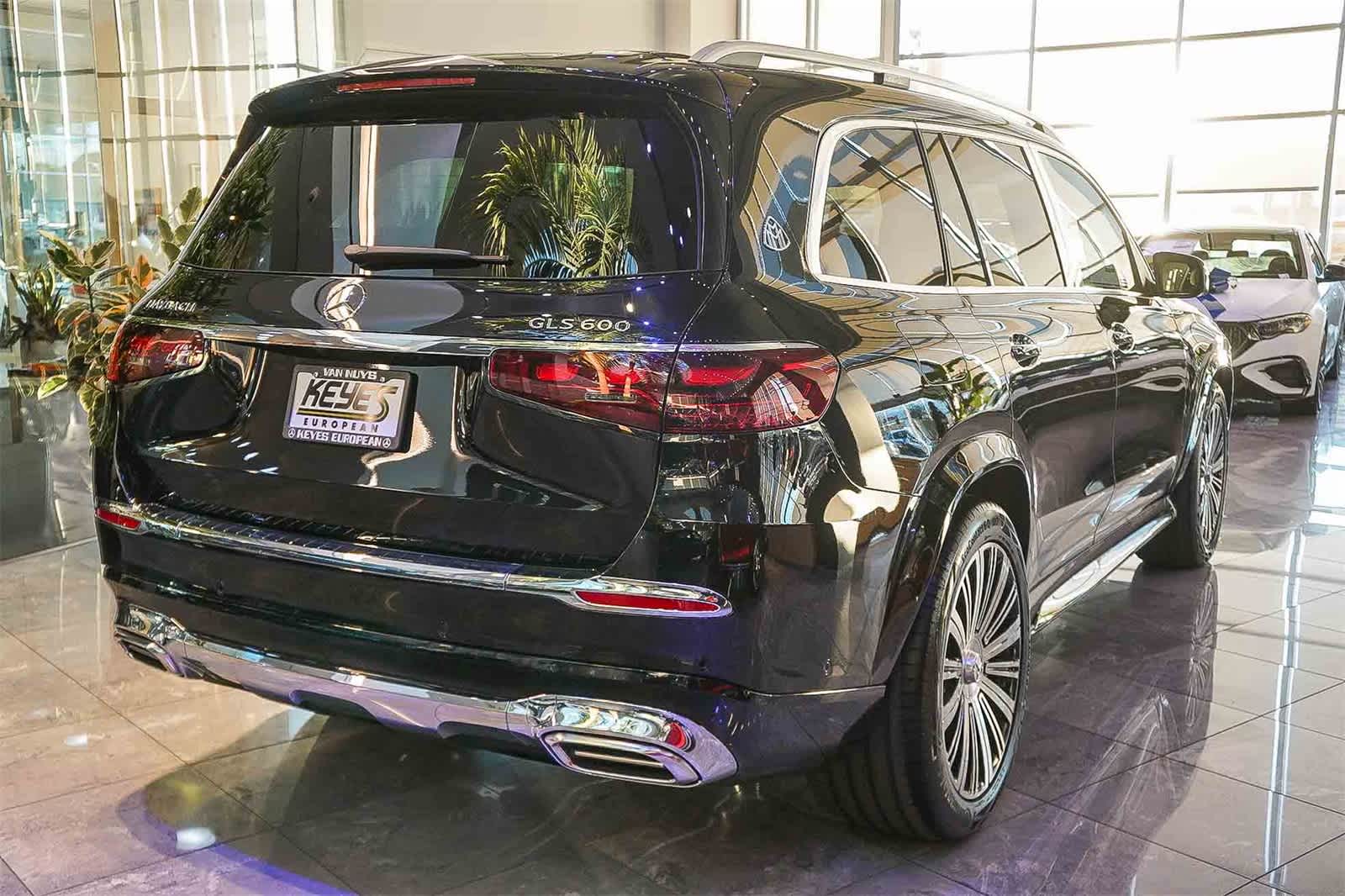 Thumbnail: 2026 Mercedes-Benz GLS - 4