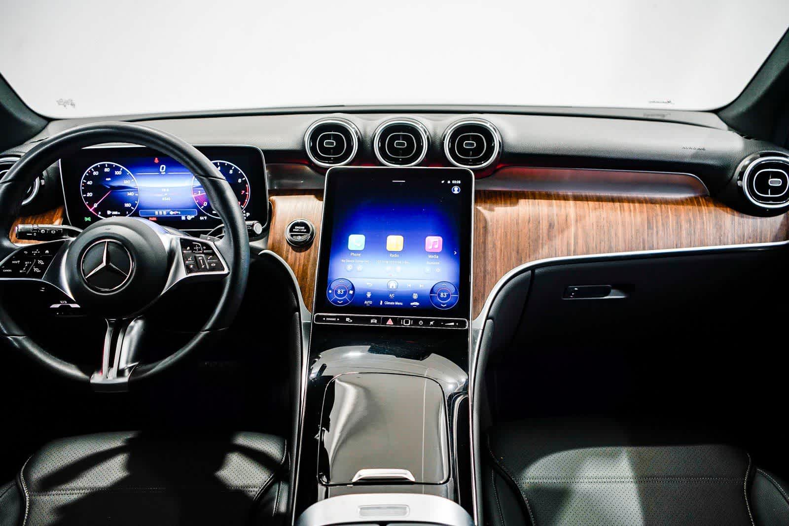 Thumbnail: 2025 Mercedes-Benz GLC - 11