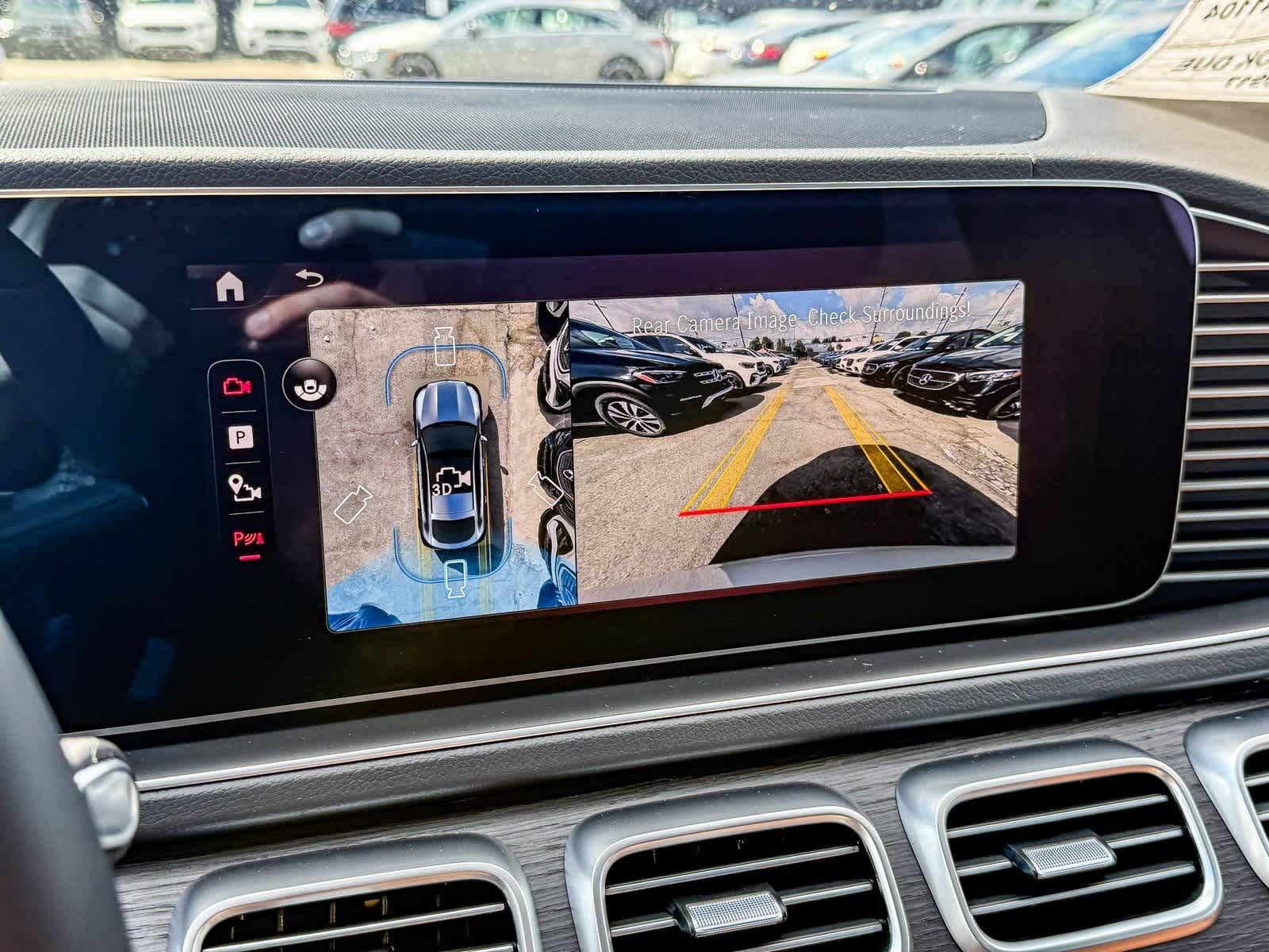 Thumbnail: 2026 Mercedes-Benz GLE - 25