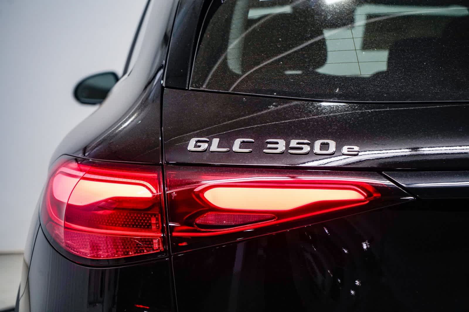 Thumbnail: 2025 Mercedes-Benz GLC - 9