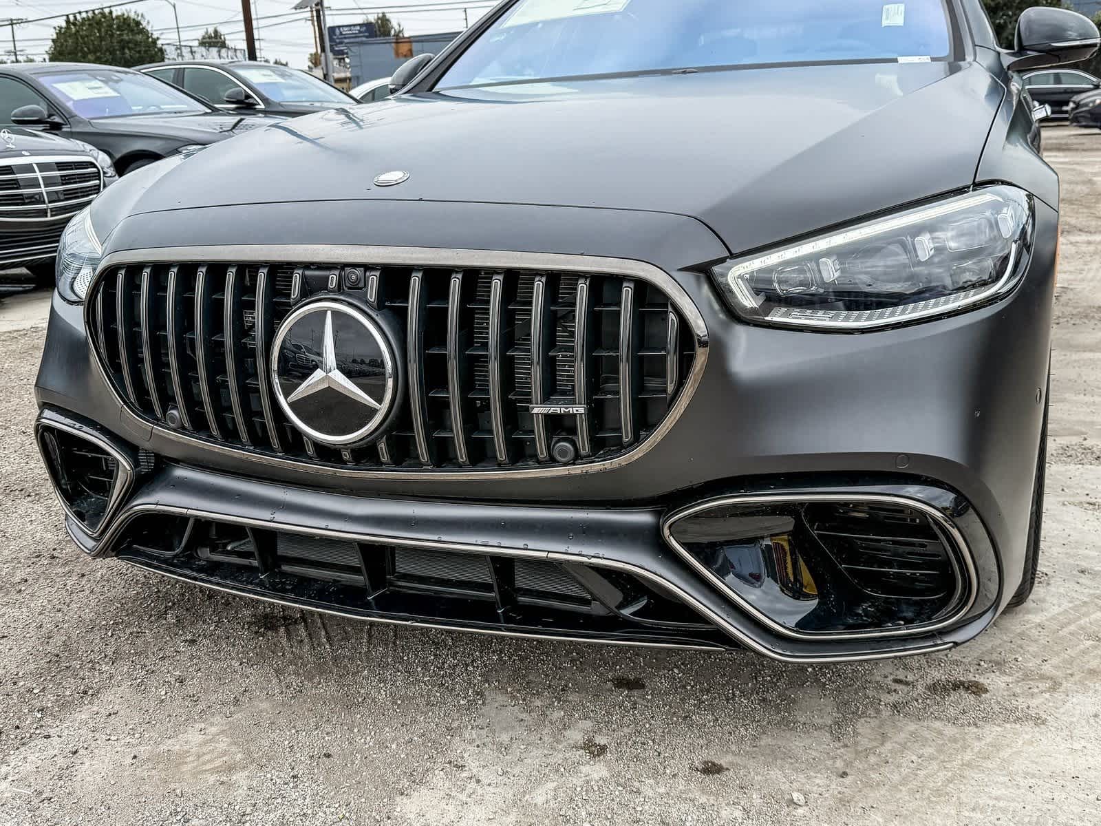 Thumbnail: 2025 Mercedes-Benz S-Class - 11